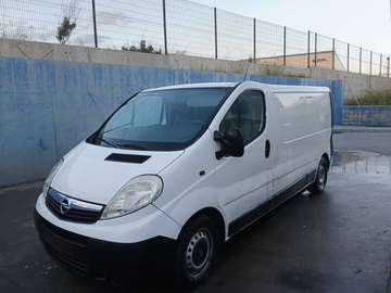 Viv. Com9 2.0CDTi 27 L1 Total Acrist. 90