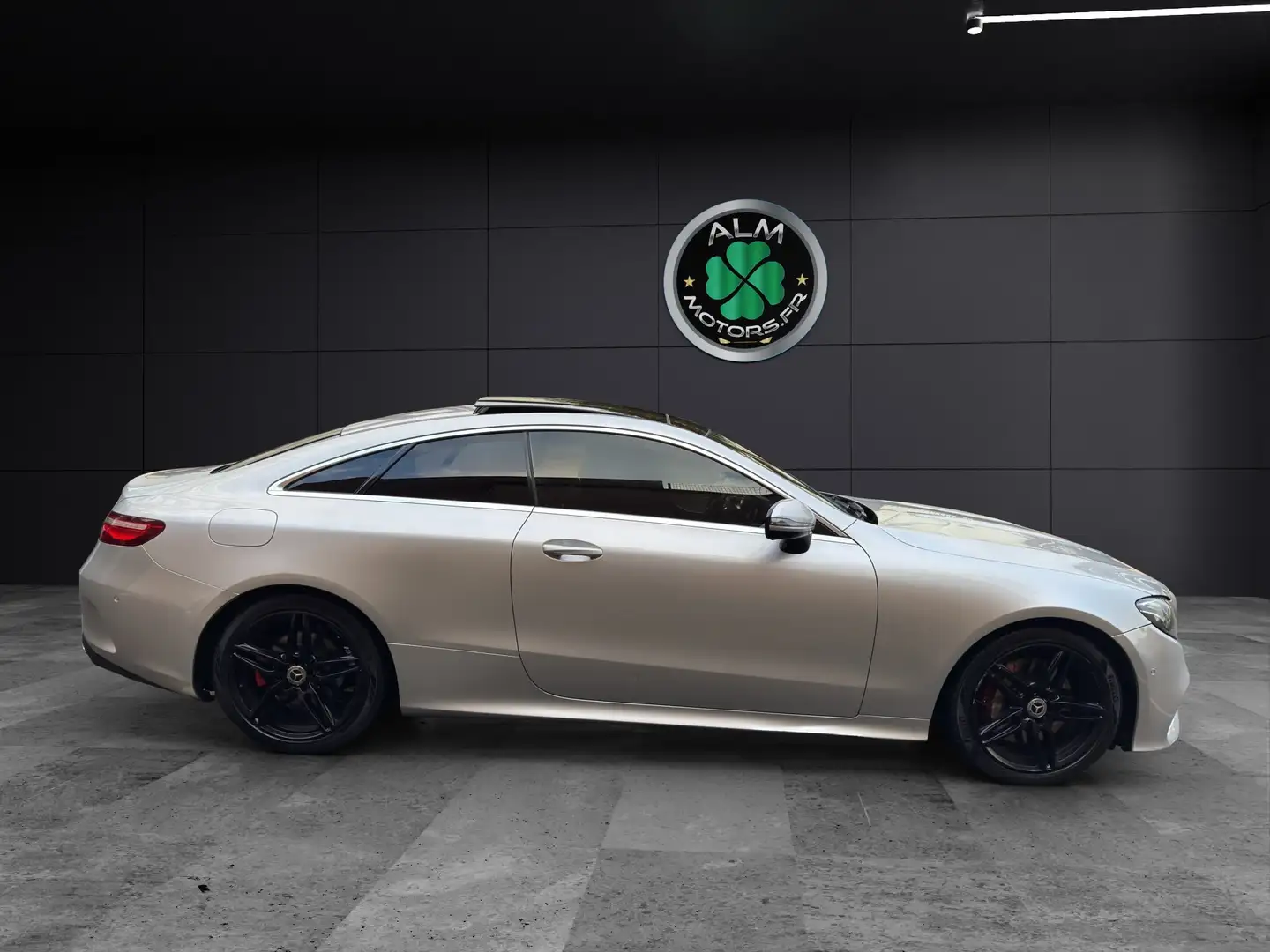 Mercedes-Benz E 350 Classe Coupé d 9G-Tronic Pack AMG Ezüst - 2