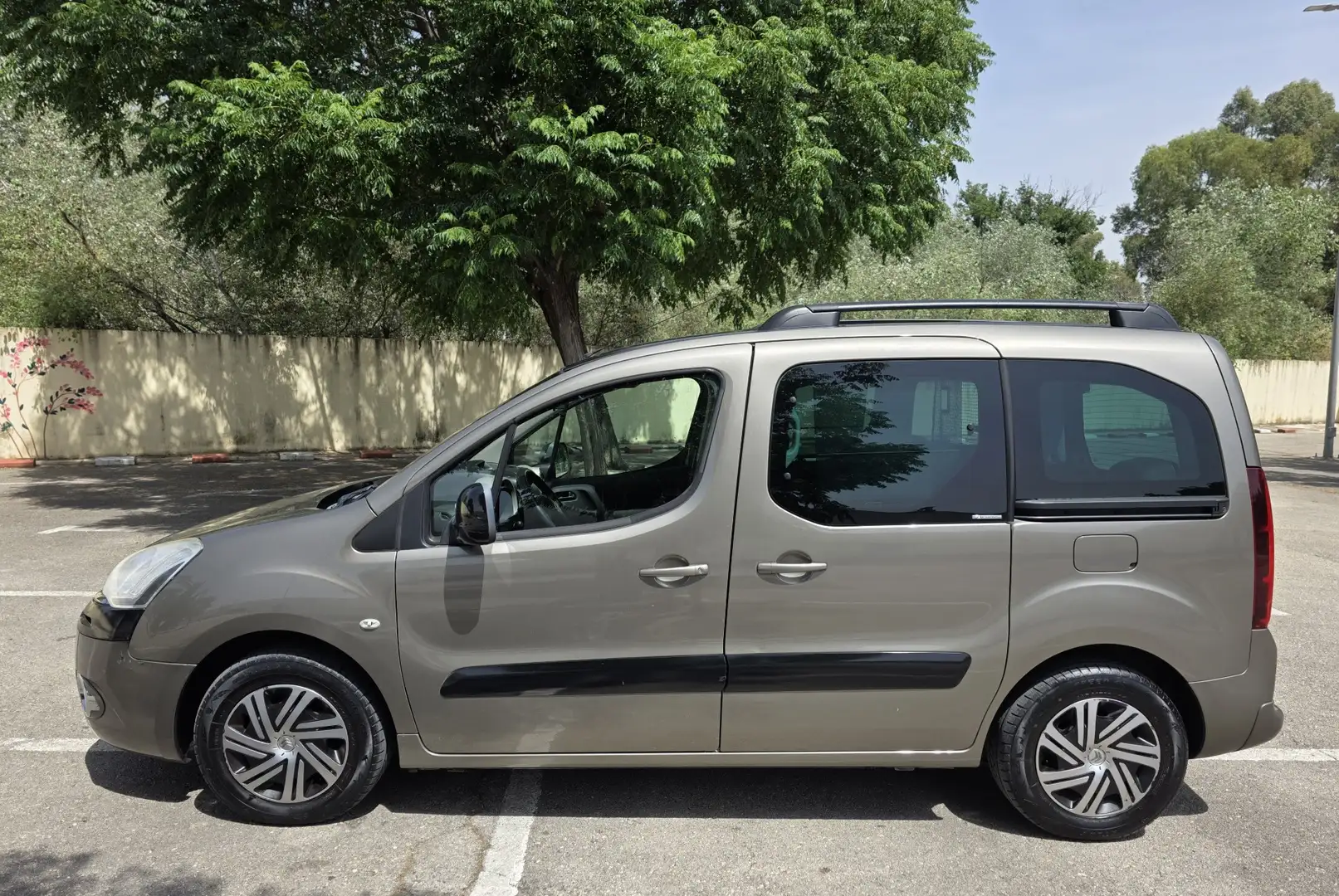 Citroen Berlingo B. Multispace 1.6HDi XTR Plus CMP 90 - 2