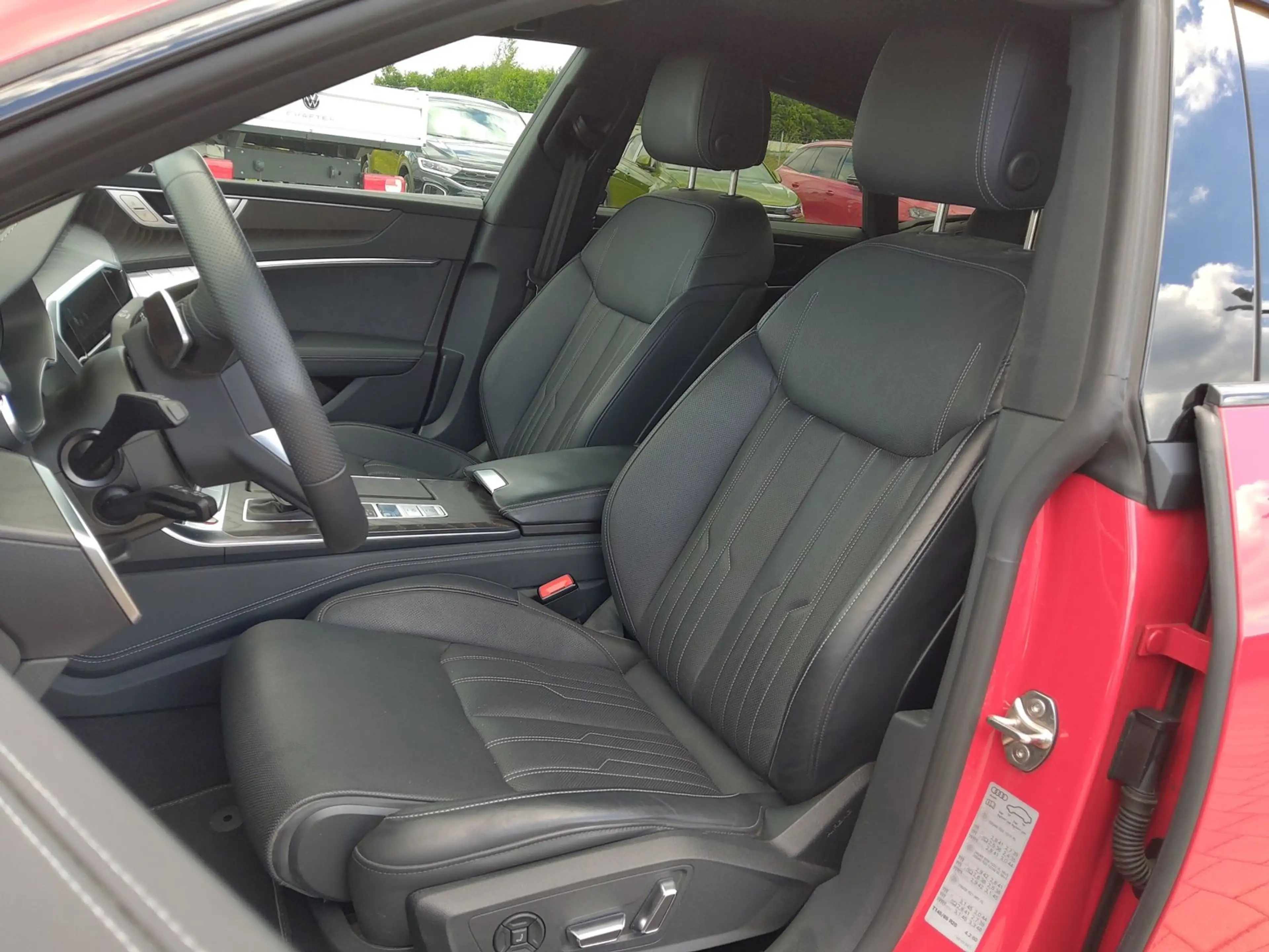 Audi S7 Allradlenk B&O HUD AHK Standh Sitzlüft Massage — photo 12