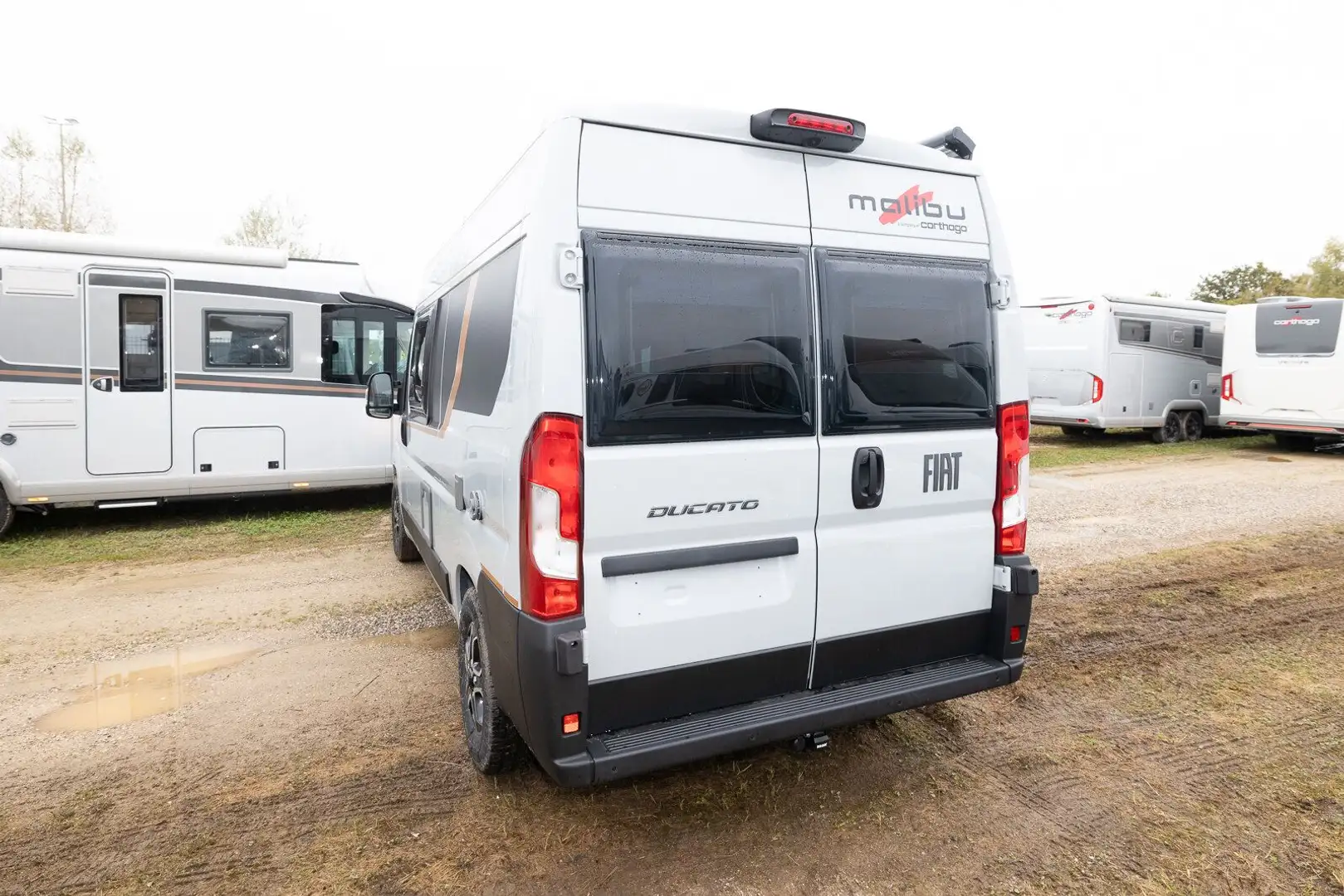 Malibu COMPACT 540 DB Liste: 92.000€ Grau - 2