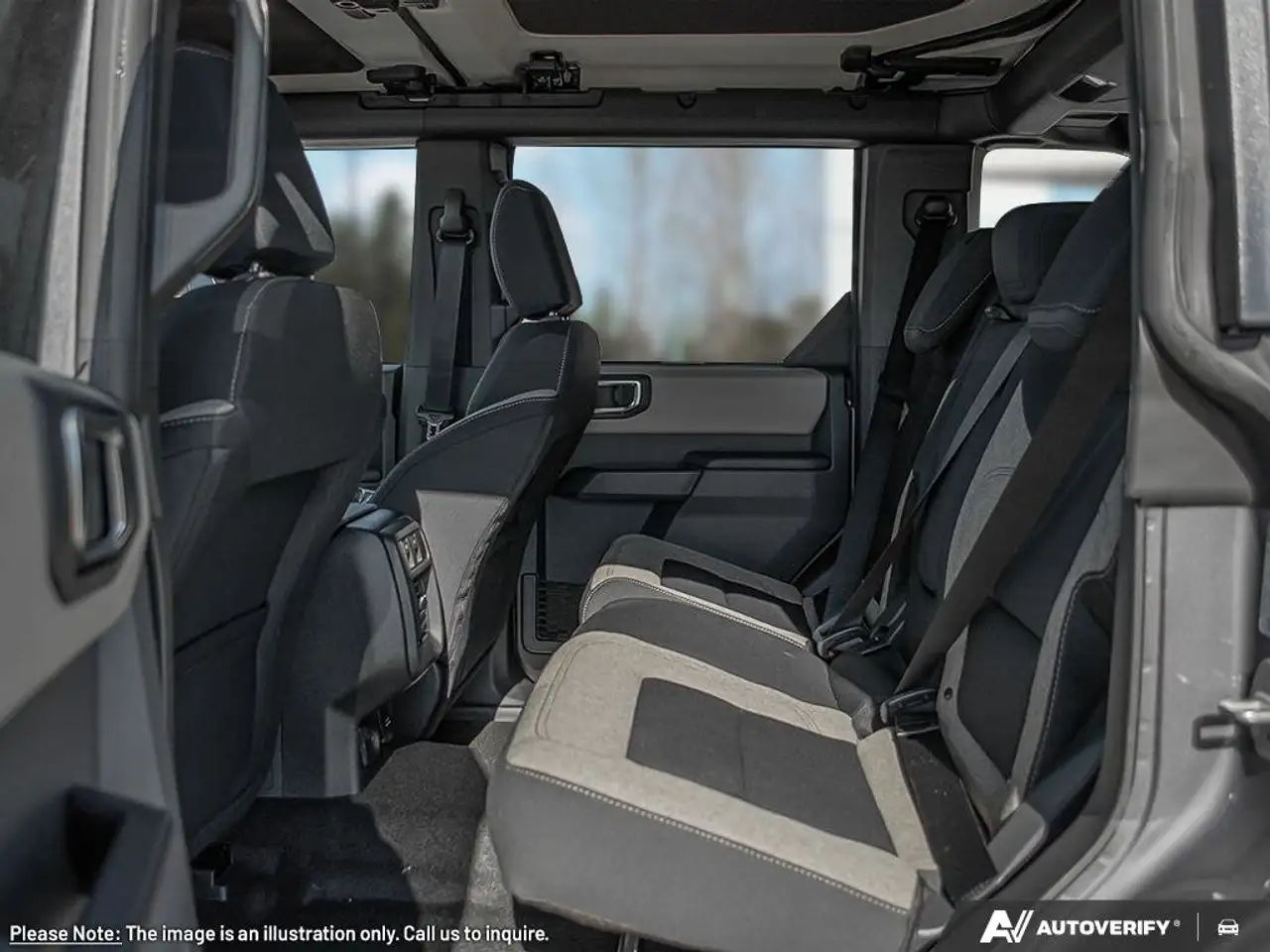 Ford Bronco снимка Ford Bronco