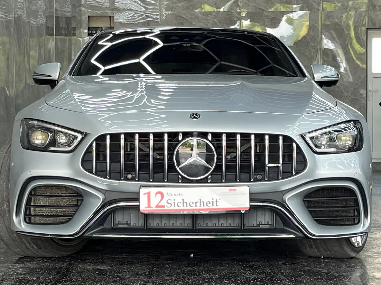 Mercedes-Benz AMG GT 63 4Matic+ (290.688) Grijs - 2