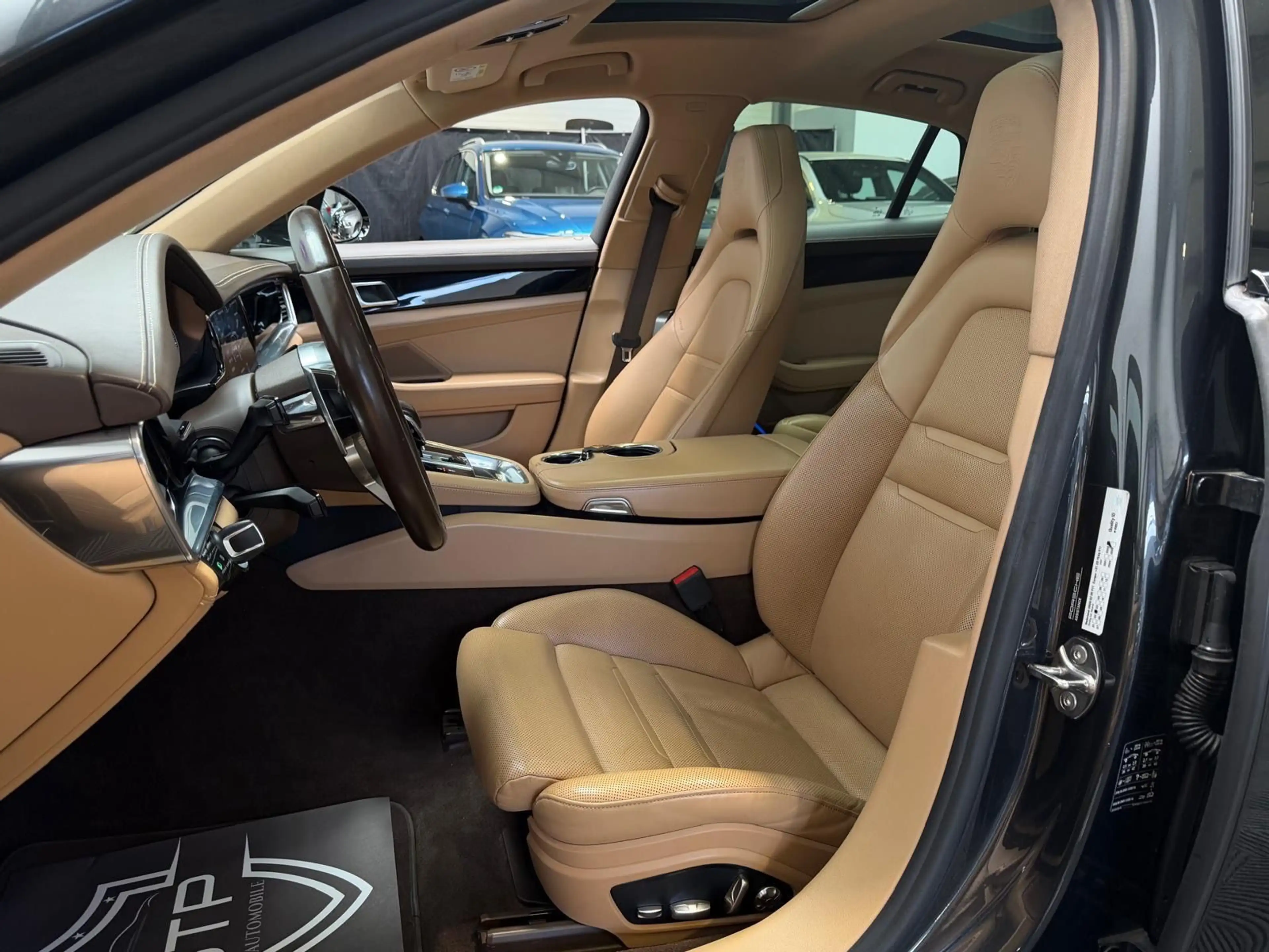 Porsche Panamera 4 E-Hybrid *08.27-Approved*Chrono* — photo 12