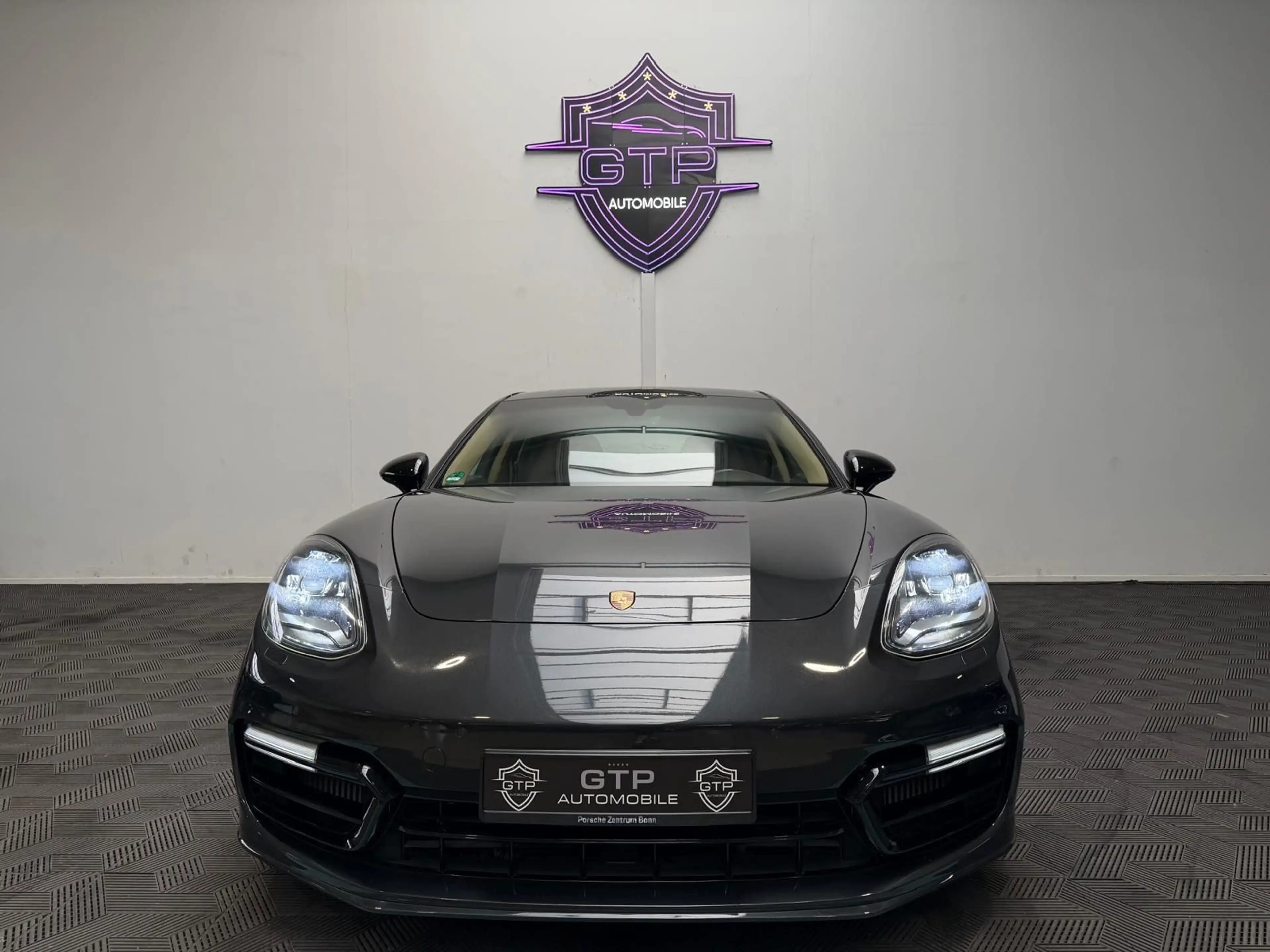 Porsche Panamera 4 E-Hybrid *08.27-Approved*Chrono* — photo 3