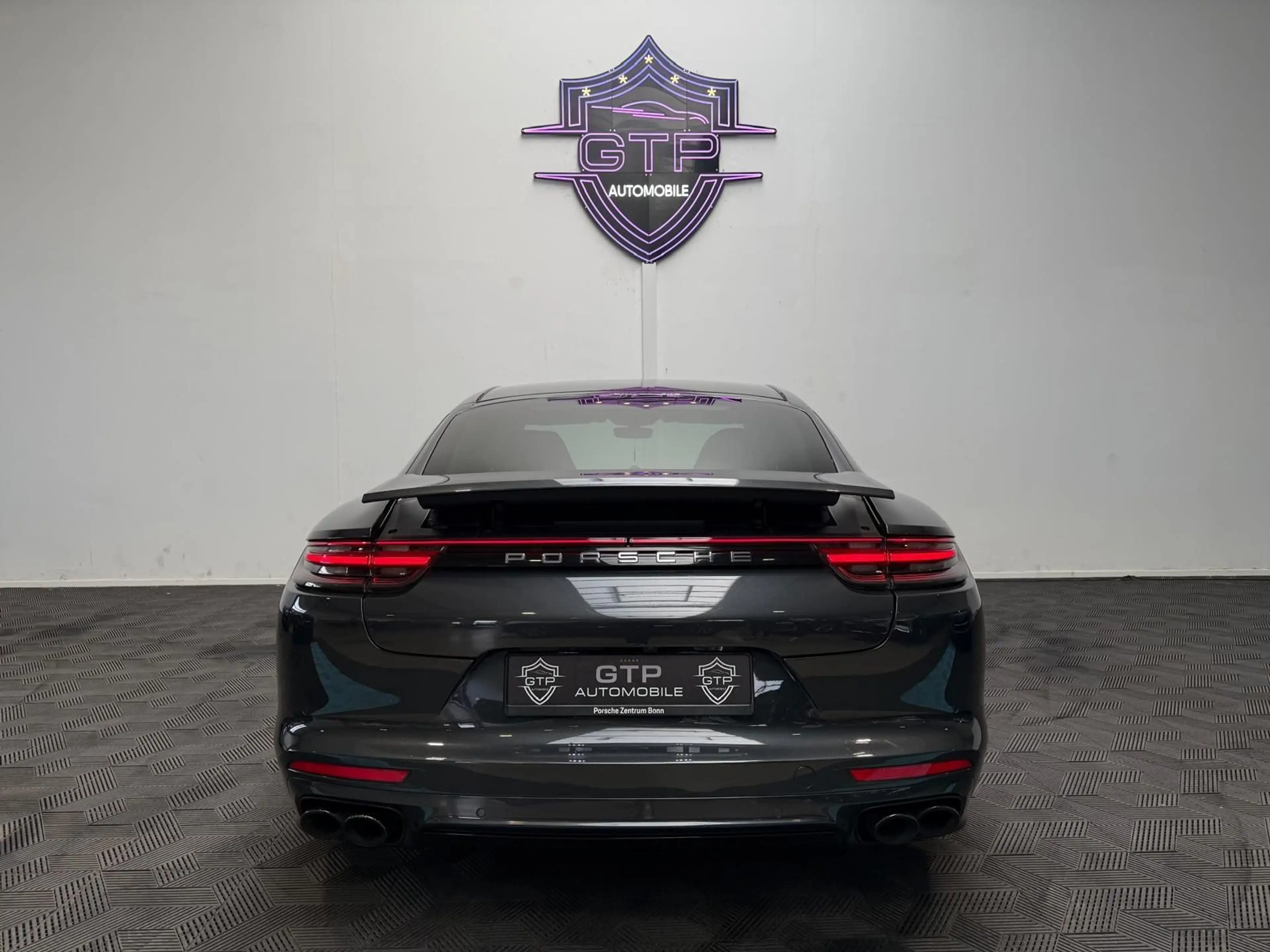 Porsche Panamera 4 E-Hybrid *08.27-Approved*Chrono* — photo 6