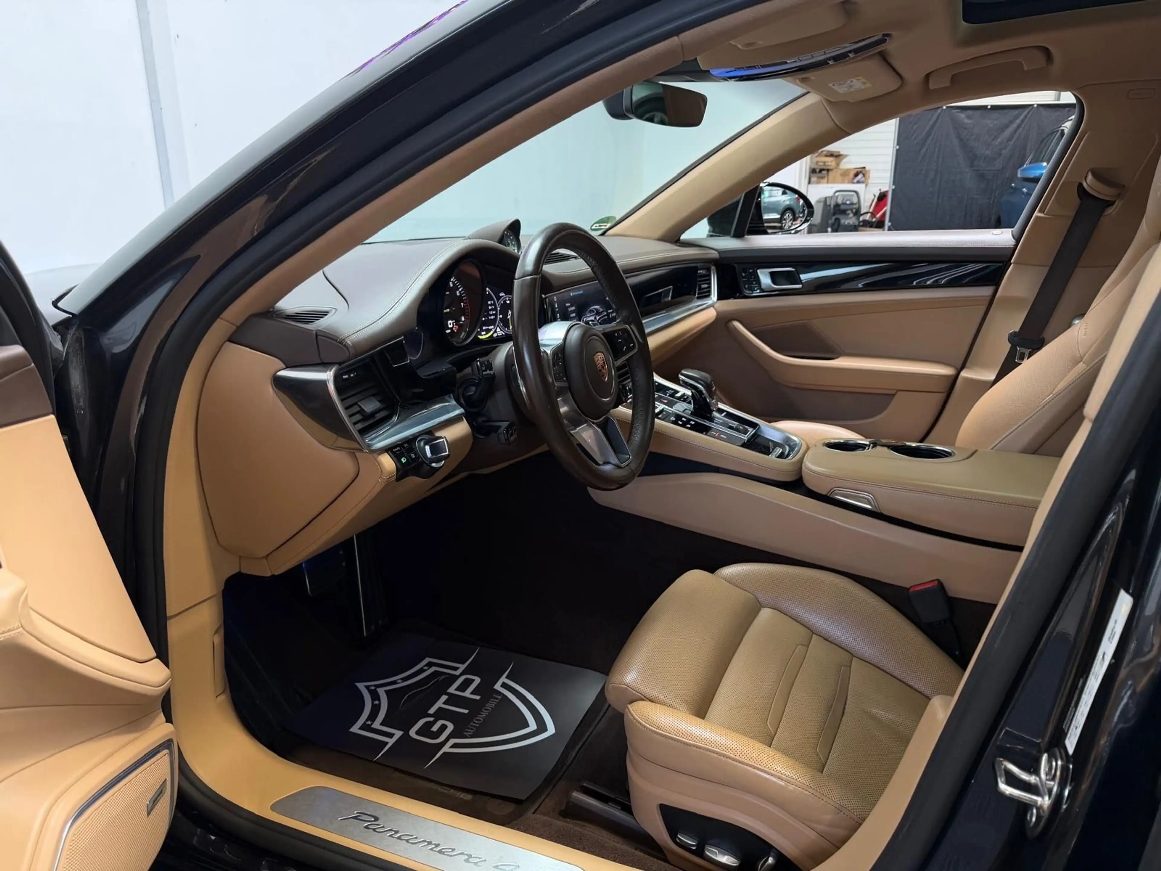 Porsche Panamera 4 E-Hybrid *08.27-Approved*Chrono* — photo 13