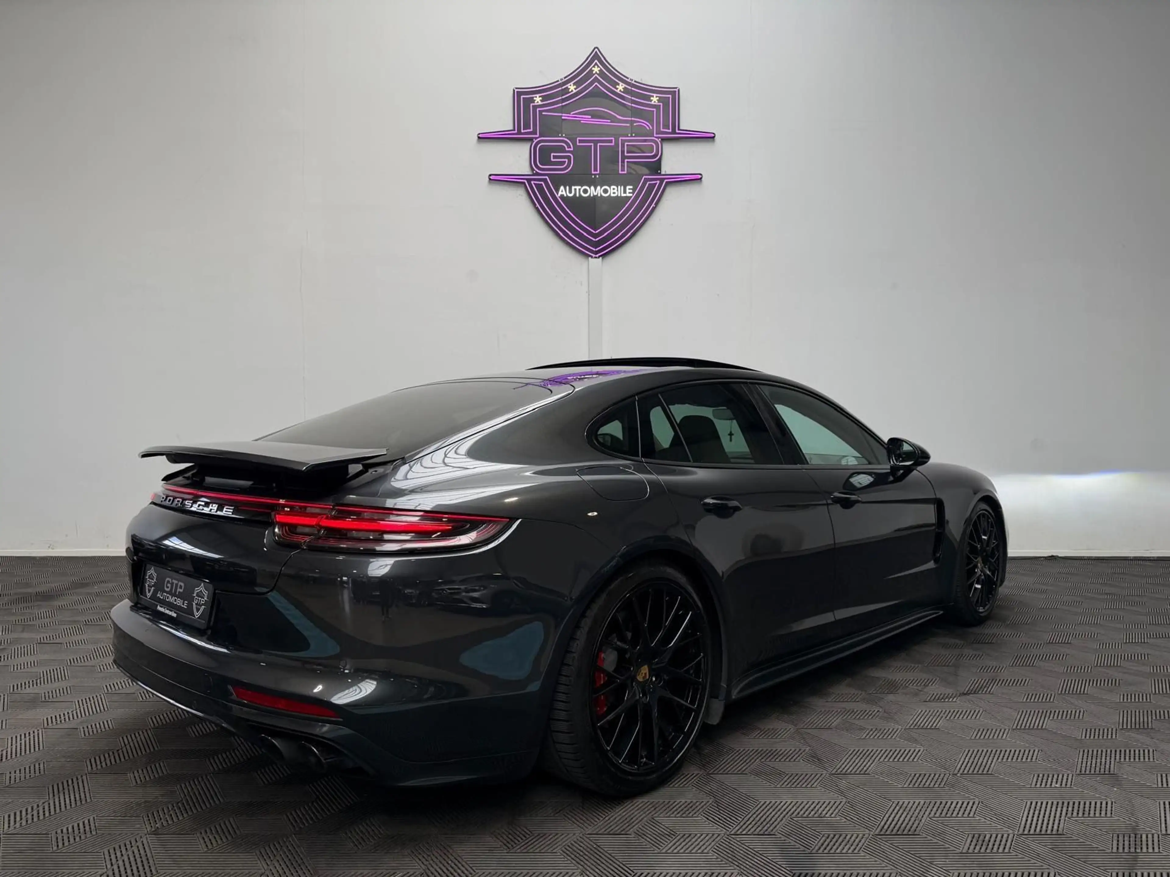 Porsche Panamera 4 E-Hybrid *08.27-Approved*Chrono* — photo 5