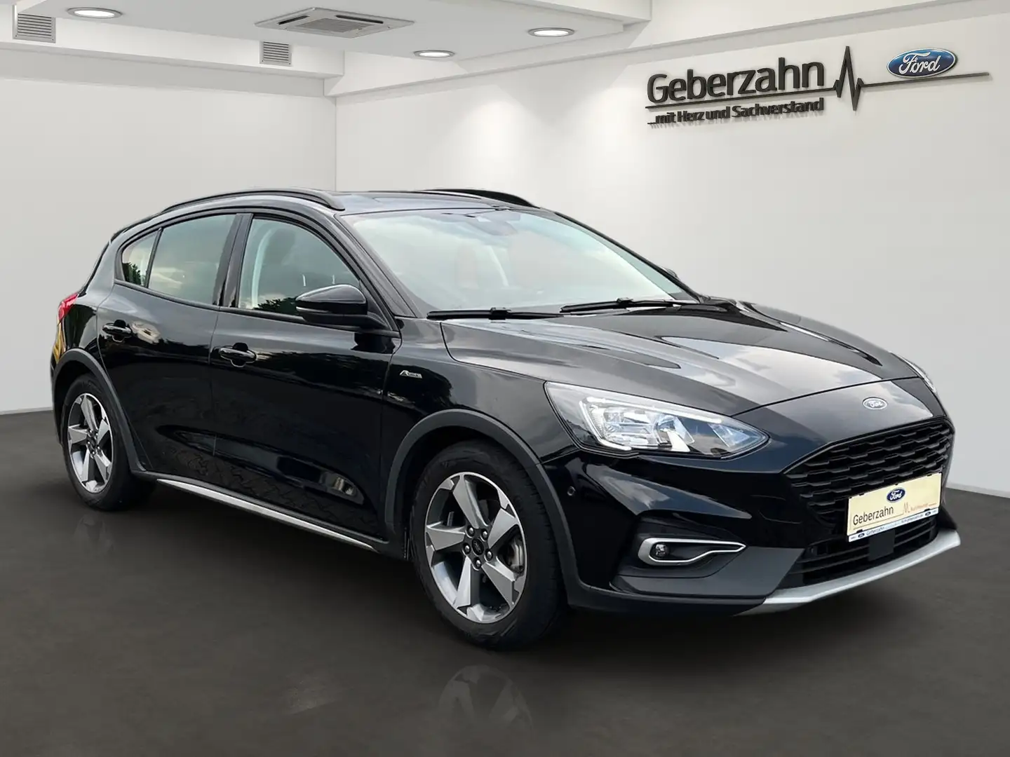Ford Focus 1.0 EcoBoost MildHybrid Active/BLiS/R.Kamera/ Black - 2