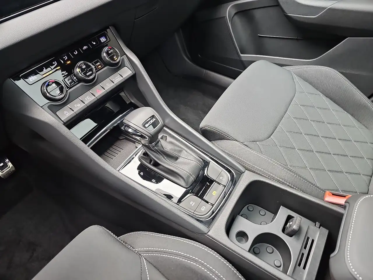 Skoda Karoq 2026 — фото 13