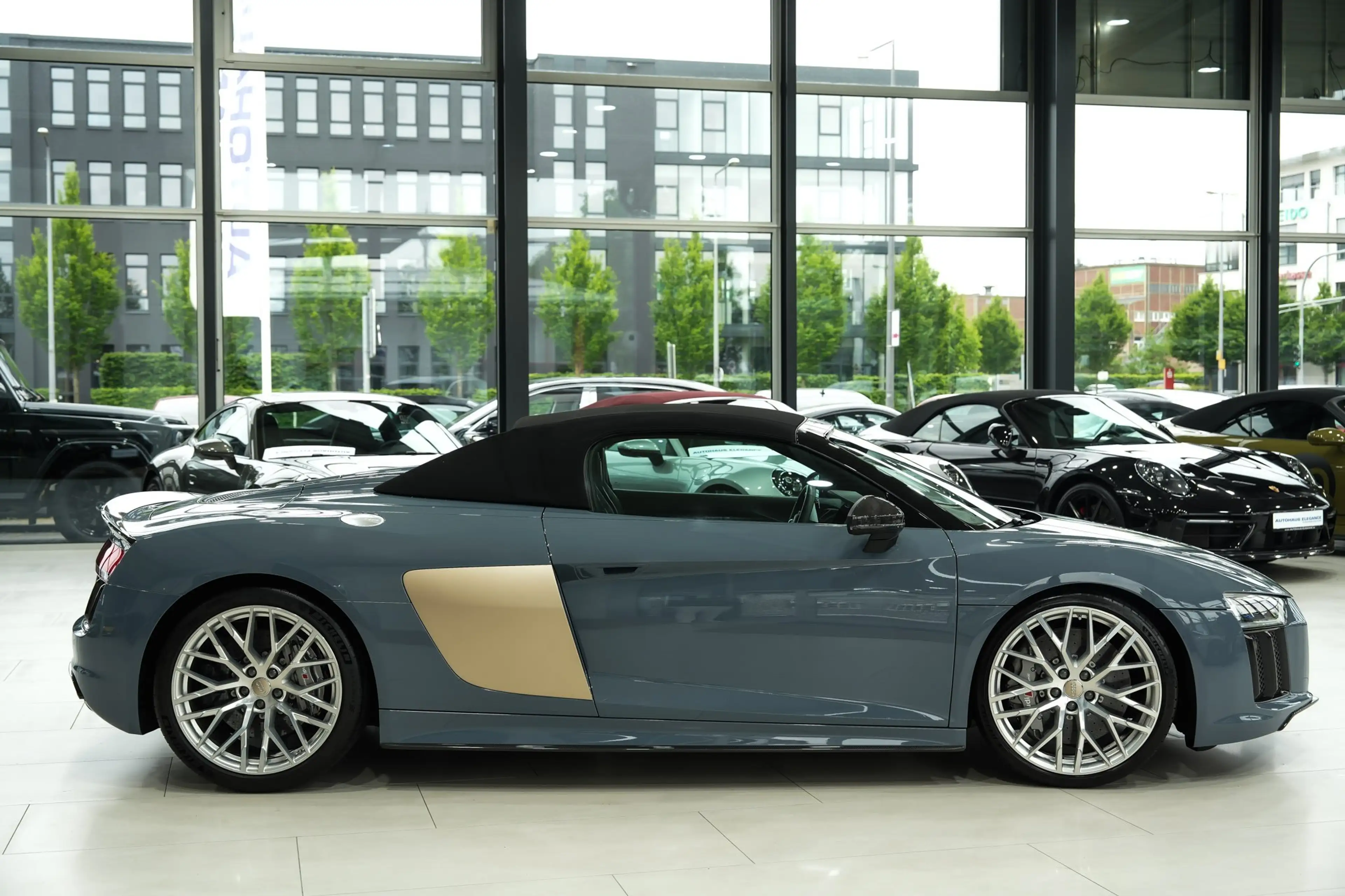 Audi R8 Spyder quattro plus*CARBON-EXT*SPORT-ABG*B&O* — photo 6
