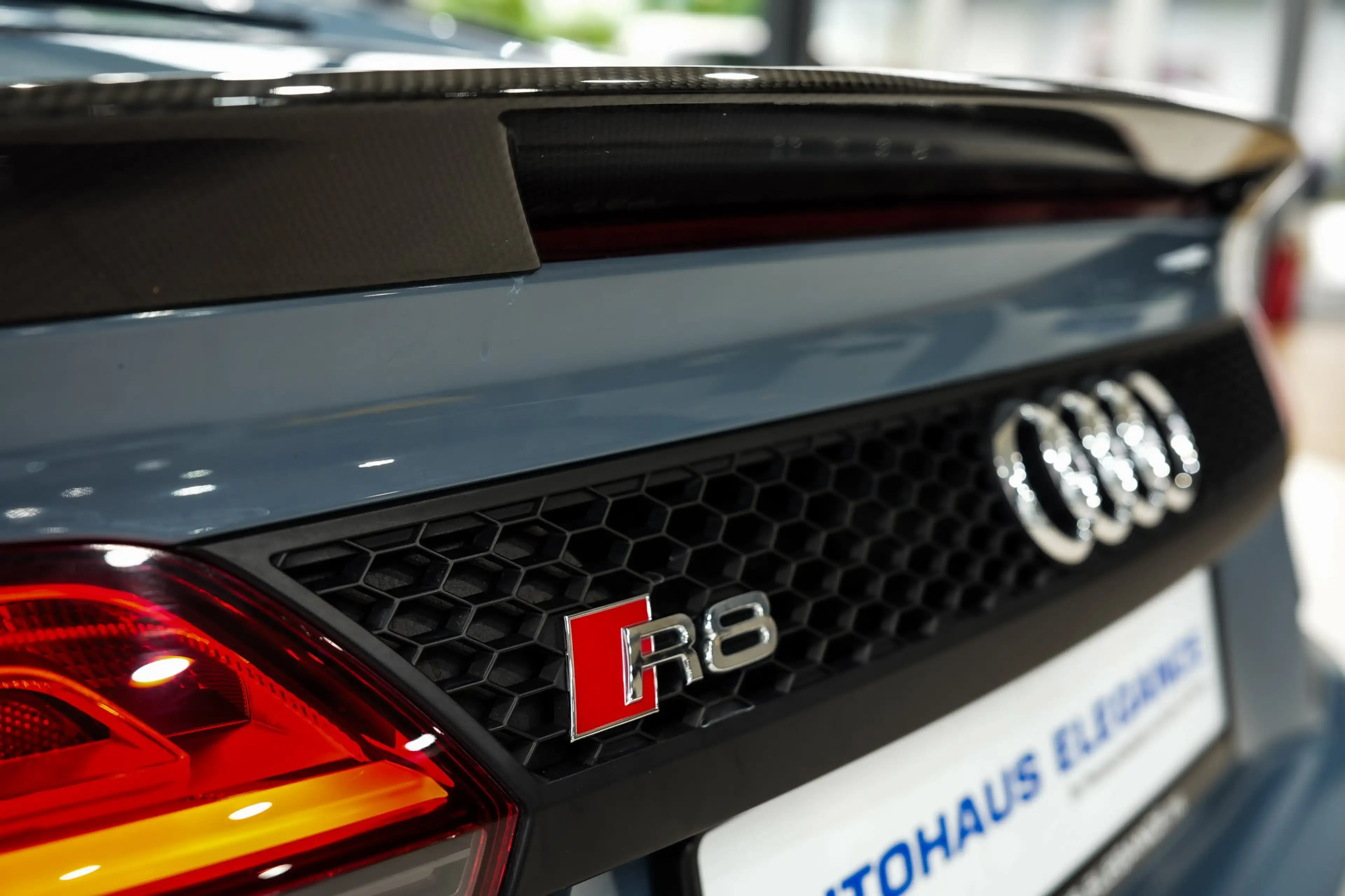 Audi R8 Spyder quattro plus*CARBON-EXT*SPORT-ABG*B&O* — photo 8