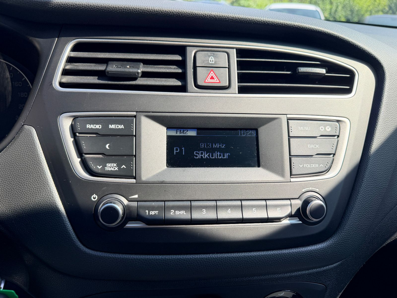 Hyundai i20 Active 1.0 TGDI Select Klimaanlage — photo 14