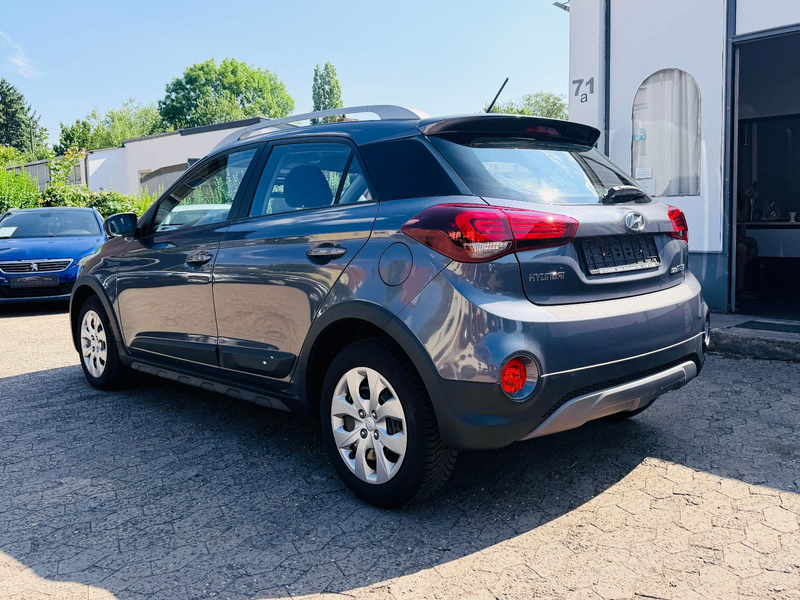 Hyundai i20 Active 1.0 TGDI Select Klimaanlage — photo 4