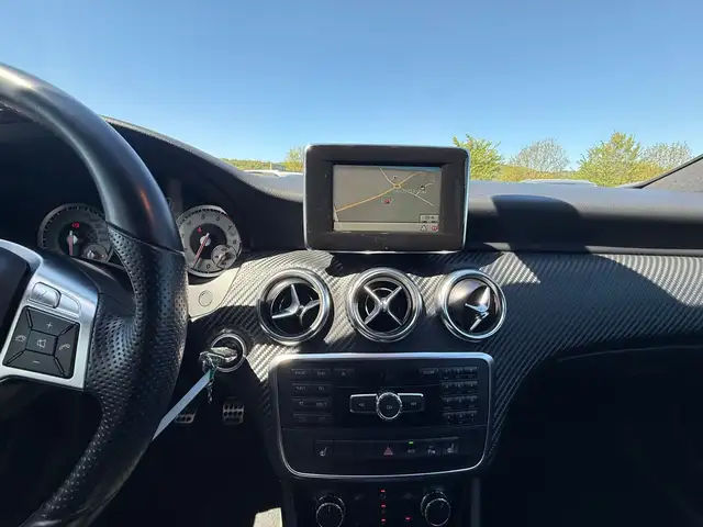 Mercedes-Benz A Class view 13
