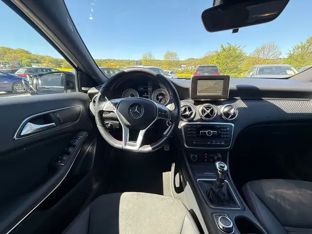 Mercedes-Benz A Class view 12