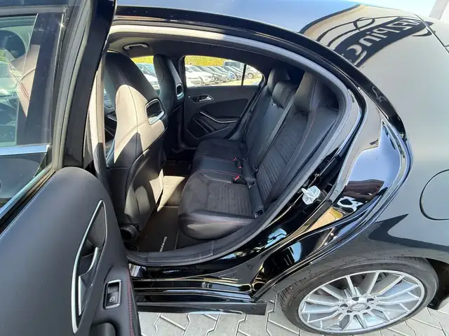 Mercedes-Benz A Class view 9