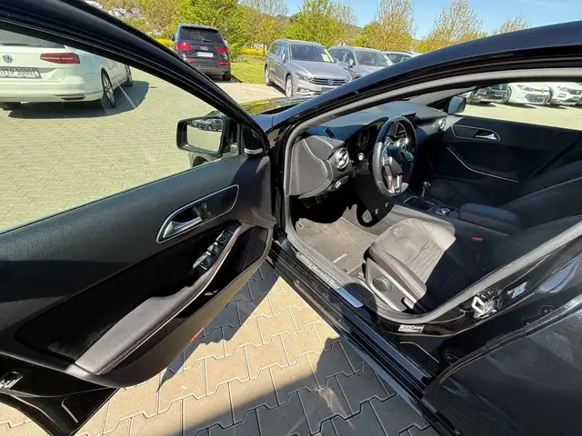 Mercedes-Benz A Class view 5