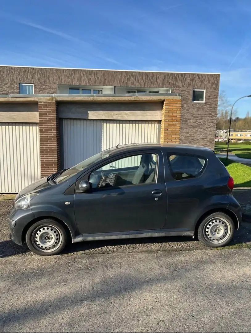 Toyota Aygo - 2
