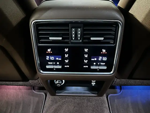 Porsche Cayenne Coupe E-Hybrid PHEV 17,9 kWh Aut. Ansicht 37