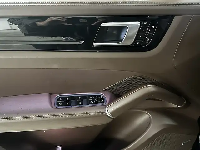 Porsche Cayenne Coupe E-Hybrid PHEV 17,9 kWh Aut. Ansicht 30