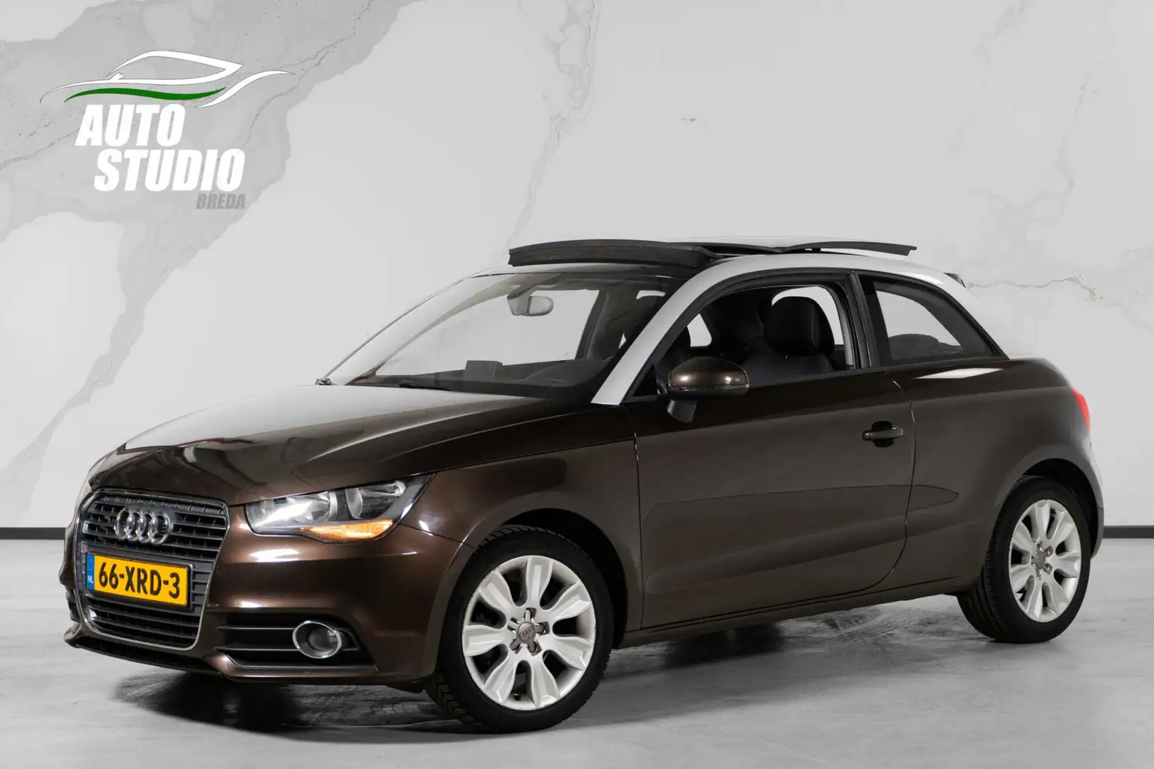 Audi A1 1.2 TFSI Ambition Pro Line Business | PANO | Navi Bruin - 1