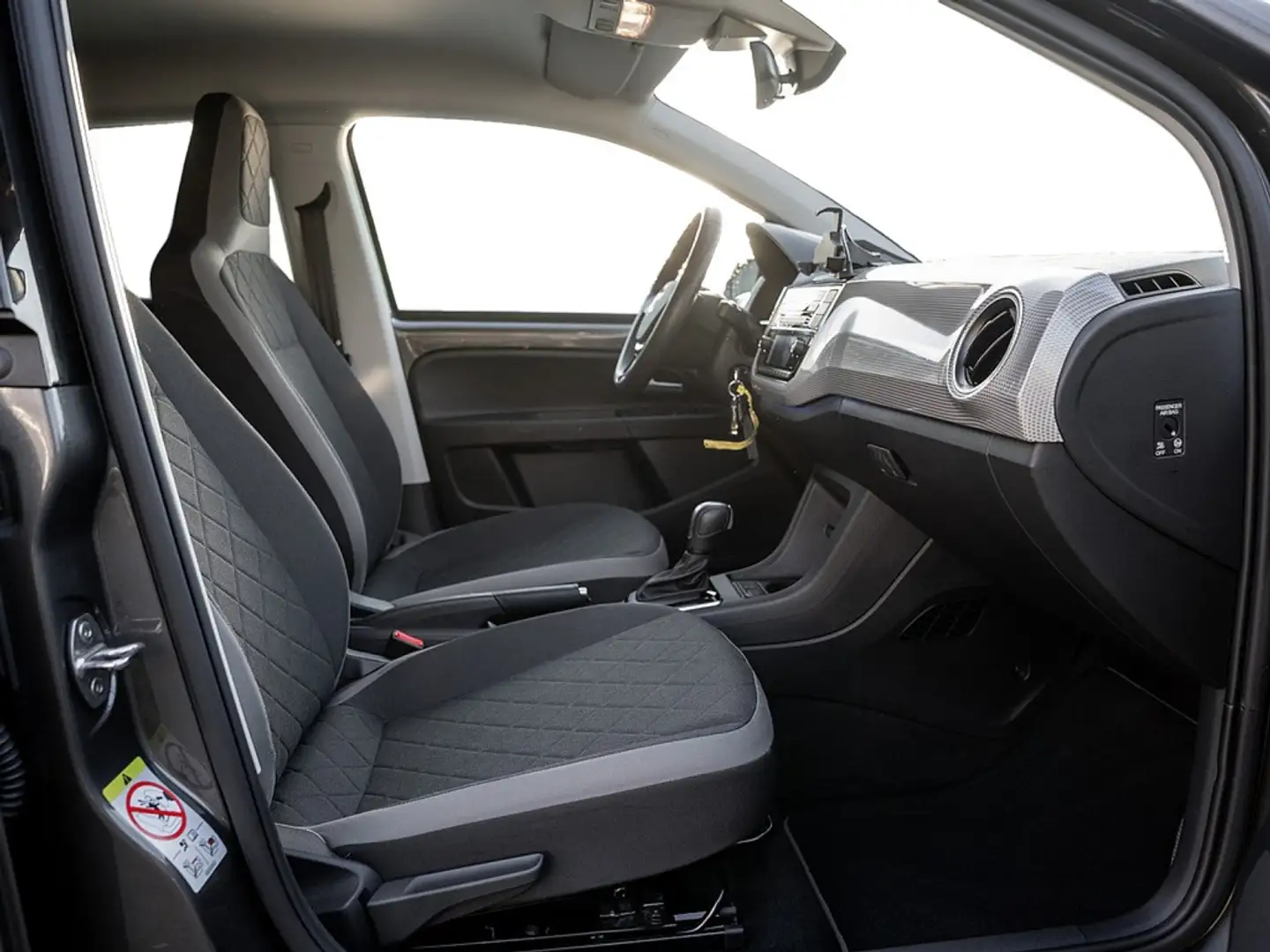 Volkswagen e-up! Style Plus KAM ALU SHZ CLIMATRONIC Grau - 2