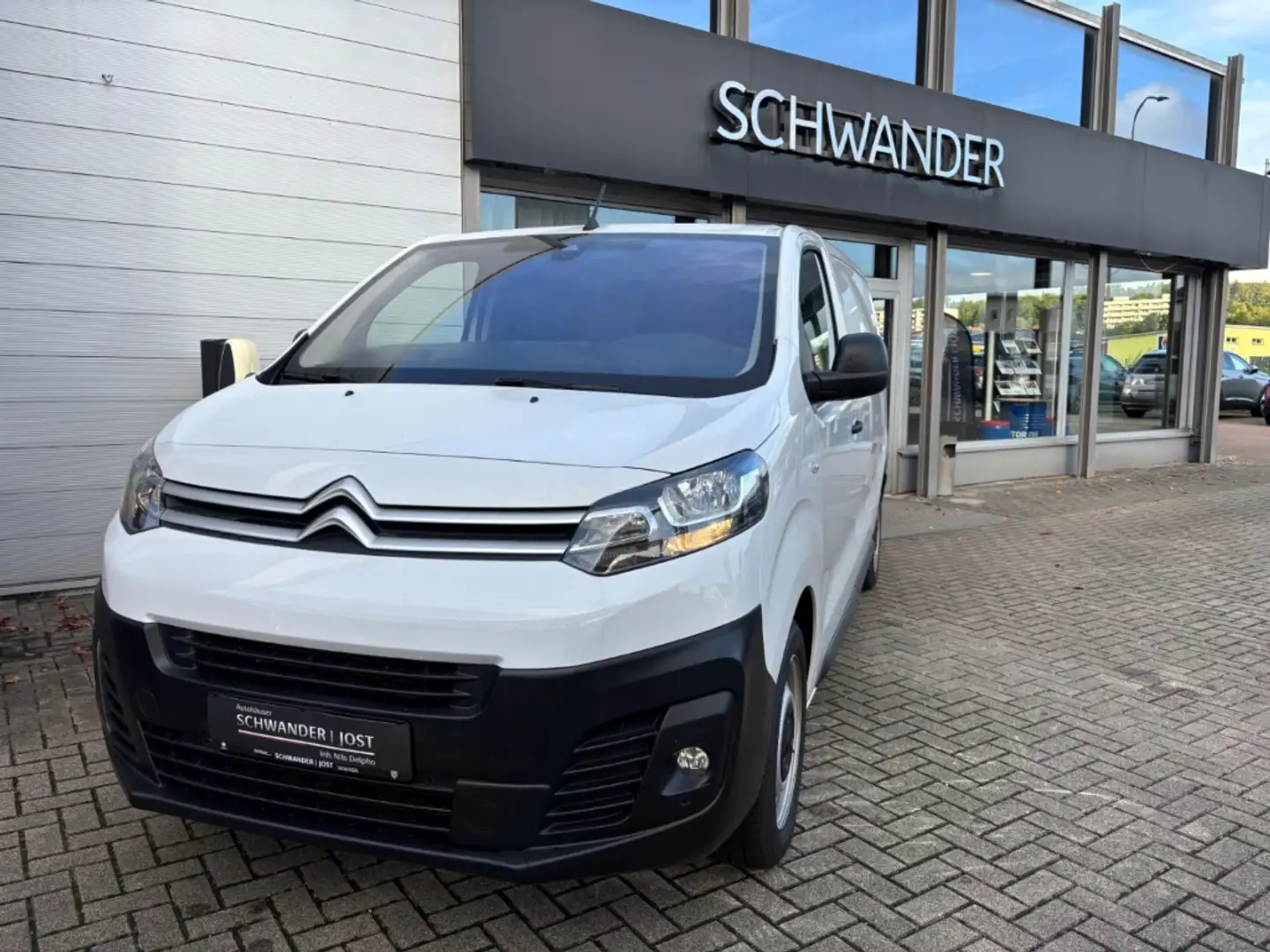 Citroen Jumpy Kasten Standard 2.0 BlueHDi 145 FAP EU6d Weiß - 1