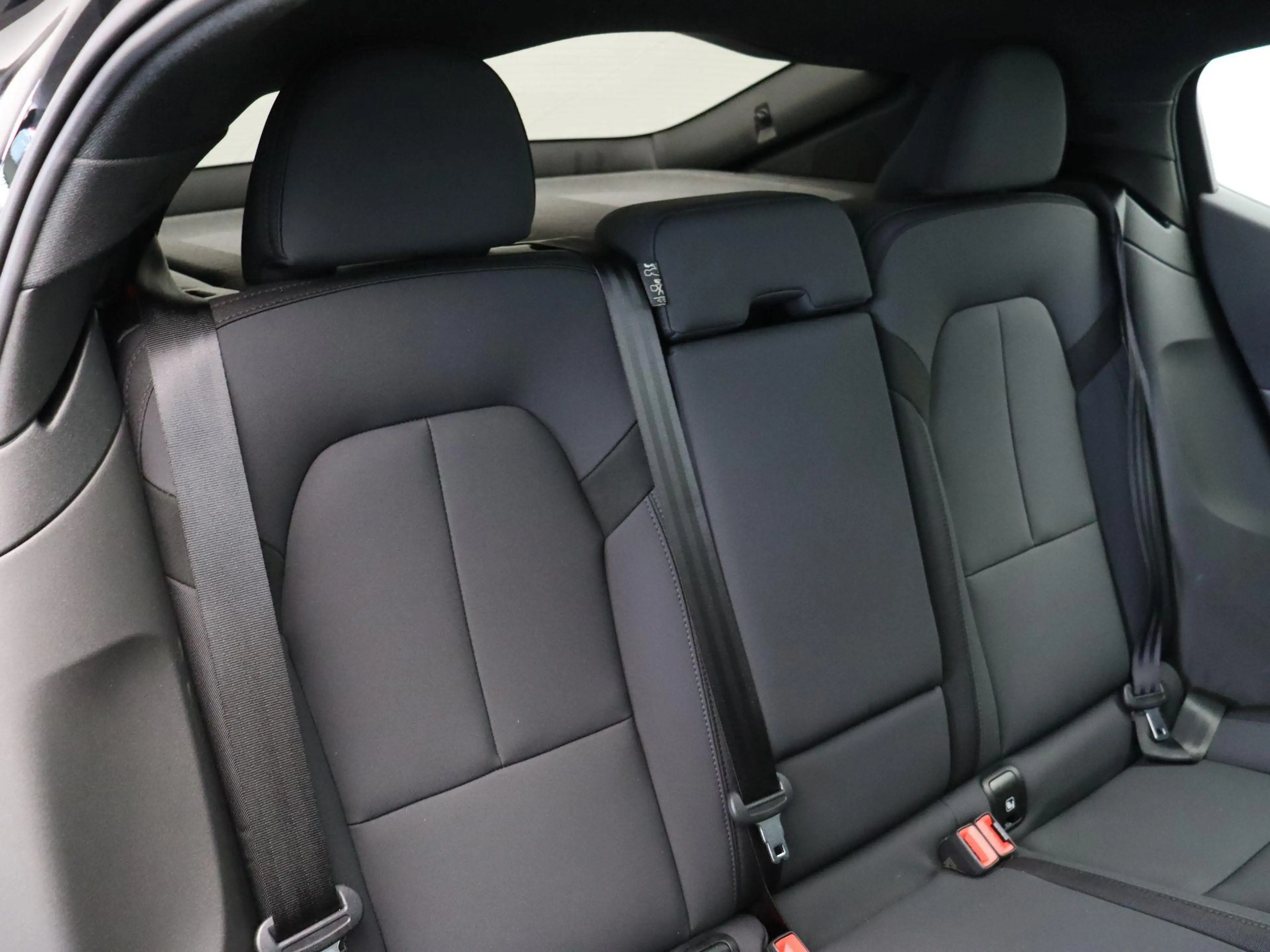 Polestar 2 Long Range Dual Motor Launch Edition 78kWh | SOH 9 — photo 10