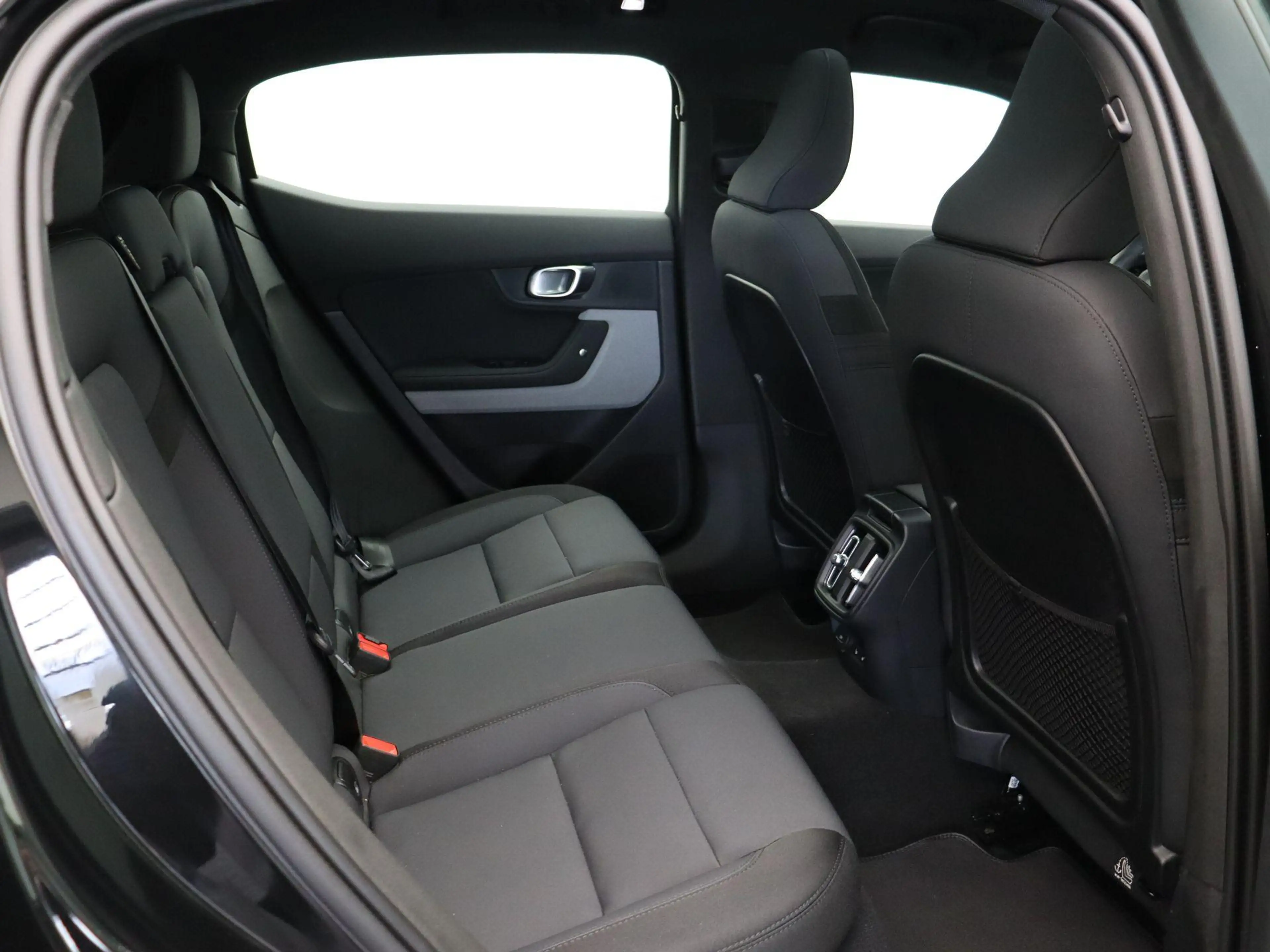 Polestar 2 Long Range Dual Motor Launch Edition 78kWh | SOH 9 — photo 9