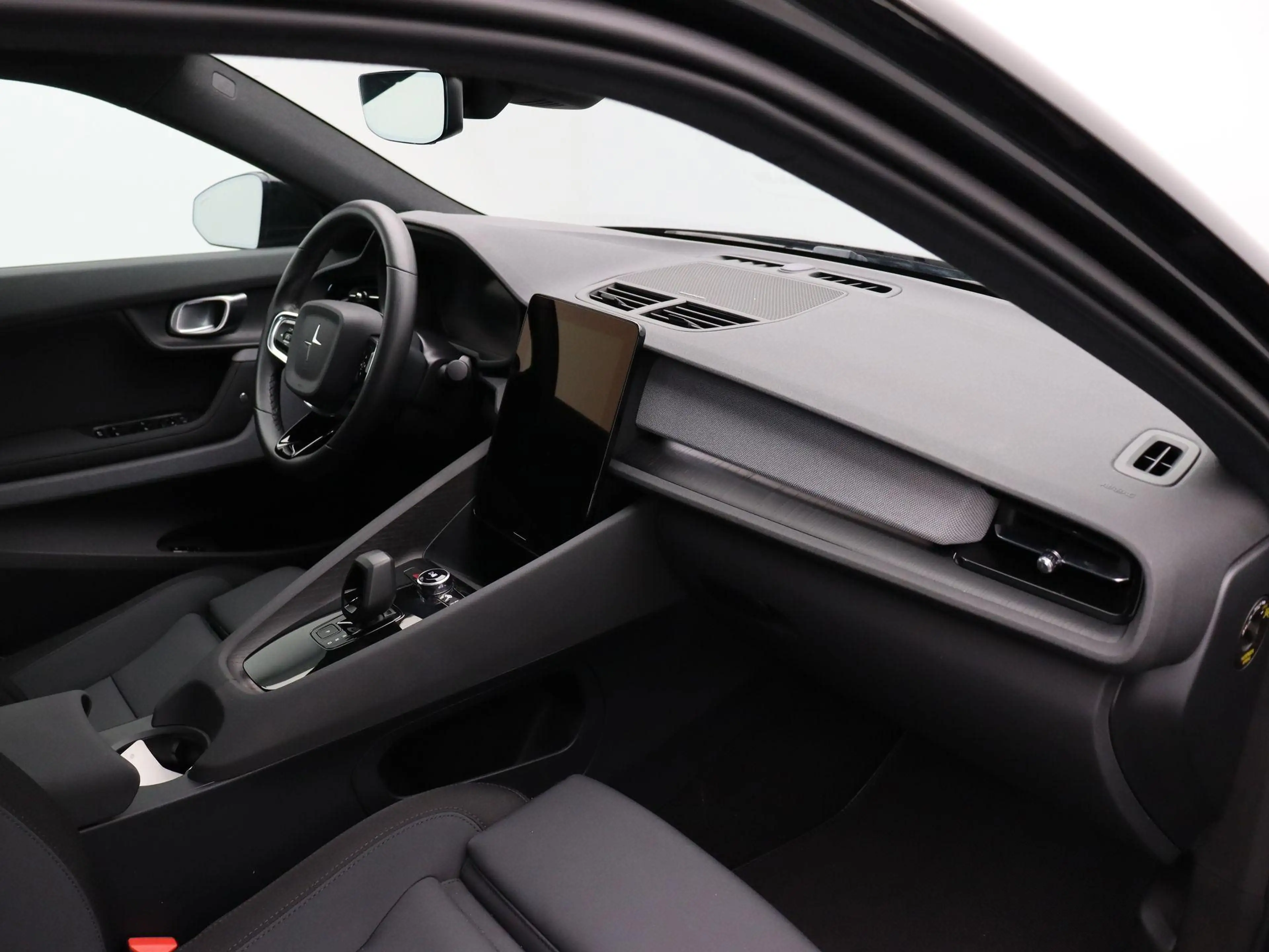 Polestar 2 Long Range Dual Motor Launch Edition 78kWh | SOH 9 — photo 13