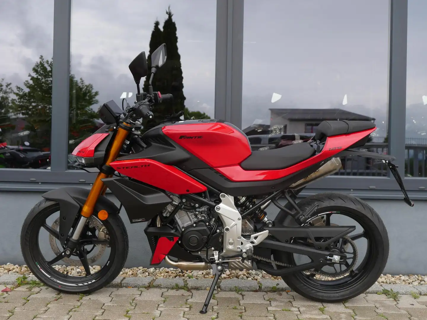 Fantic Stealth 125 - 2025 - auf Lager - 2