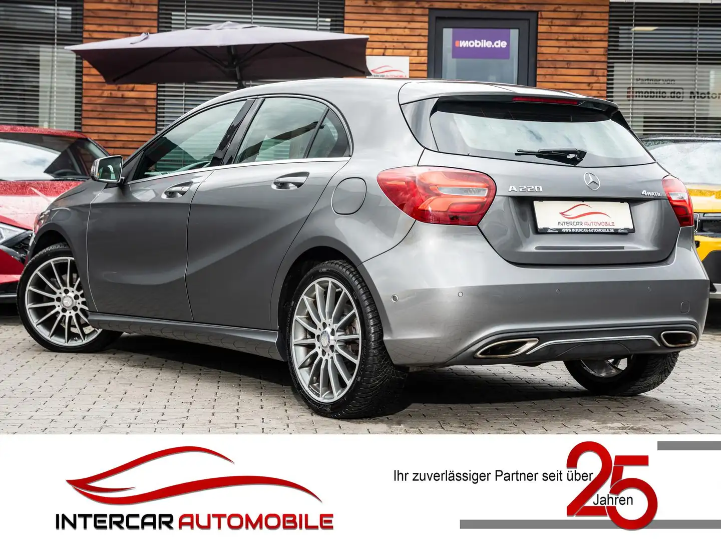 Mercedes-Benz A 220 4Matic Score |Leder braun|Comand|Panorama| Grau - 2