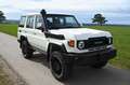 Toyota Land Cruiser GRJ 76 4.0 V6 5-Gang NESTLE OFFROAD Blanc - thumbnail 4