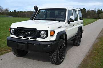 GRJ 76 4.0 V6 5-Gang NESTLE OFFROAD