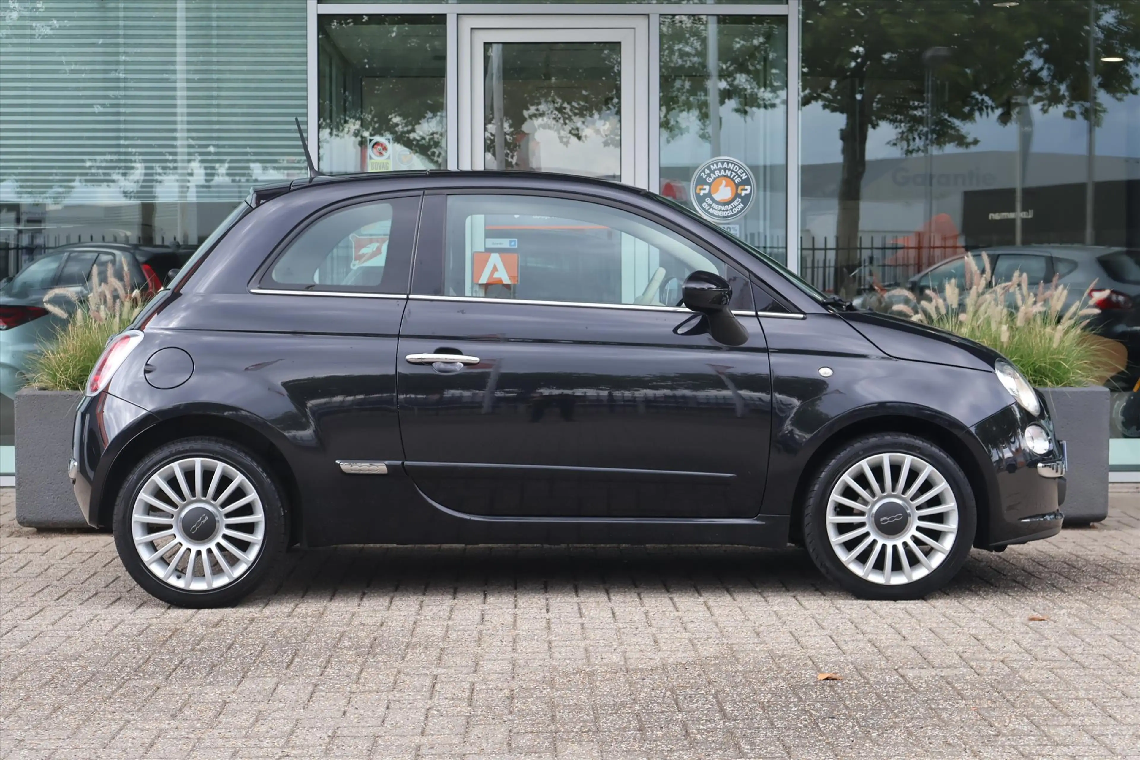 Fiat 500 1.2 Lounge | Climate | Pano | Radio | Half Leder | — photo 5
