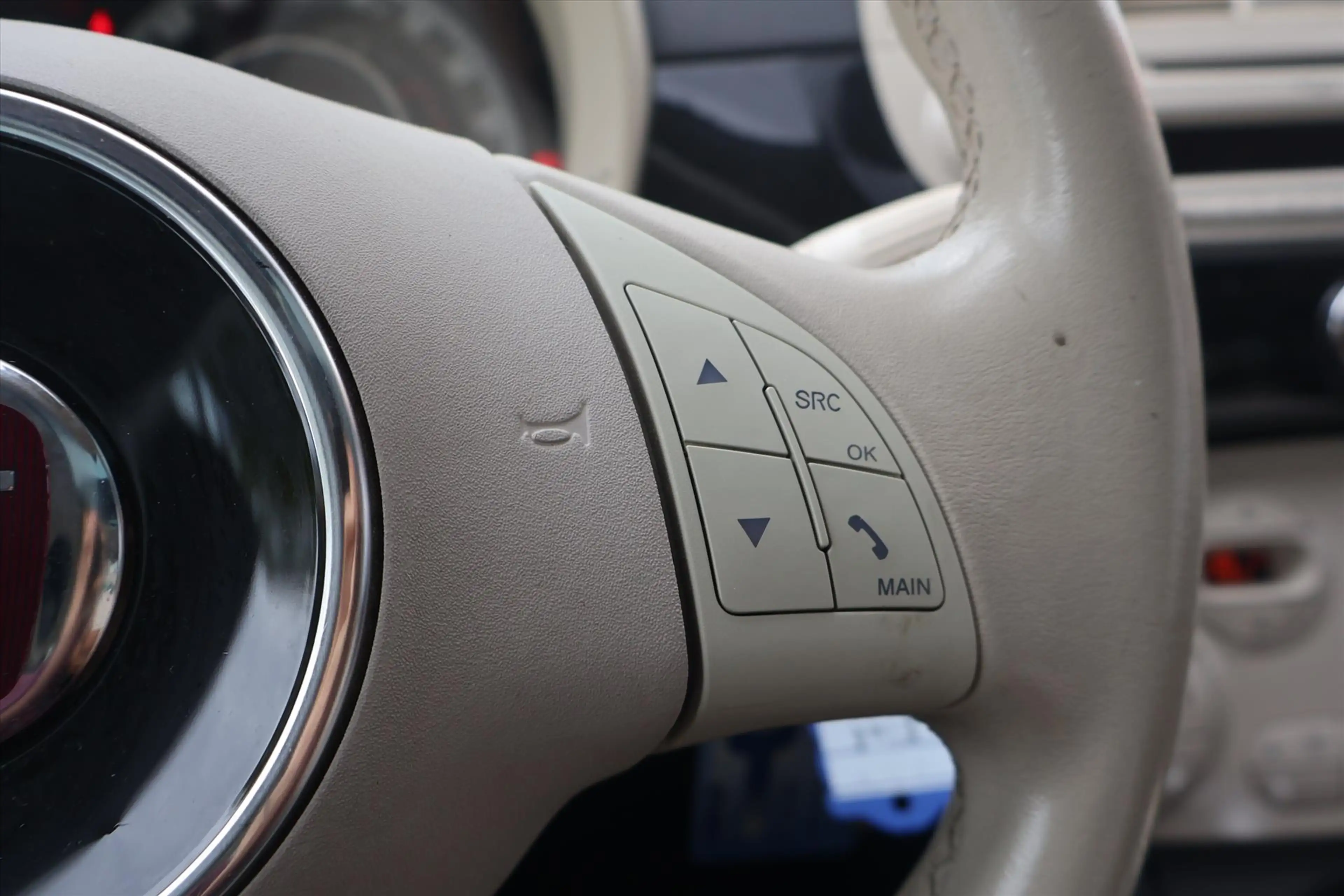 Fiat 500 1.2 Lounge | Climate | Pano | Radio | Half Leder | — photo 15