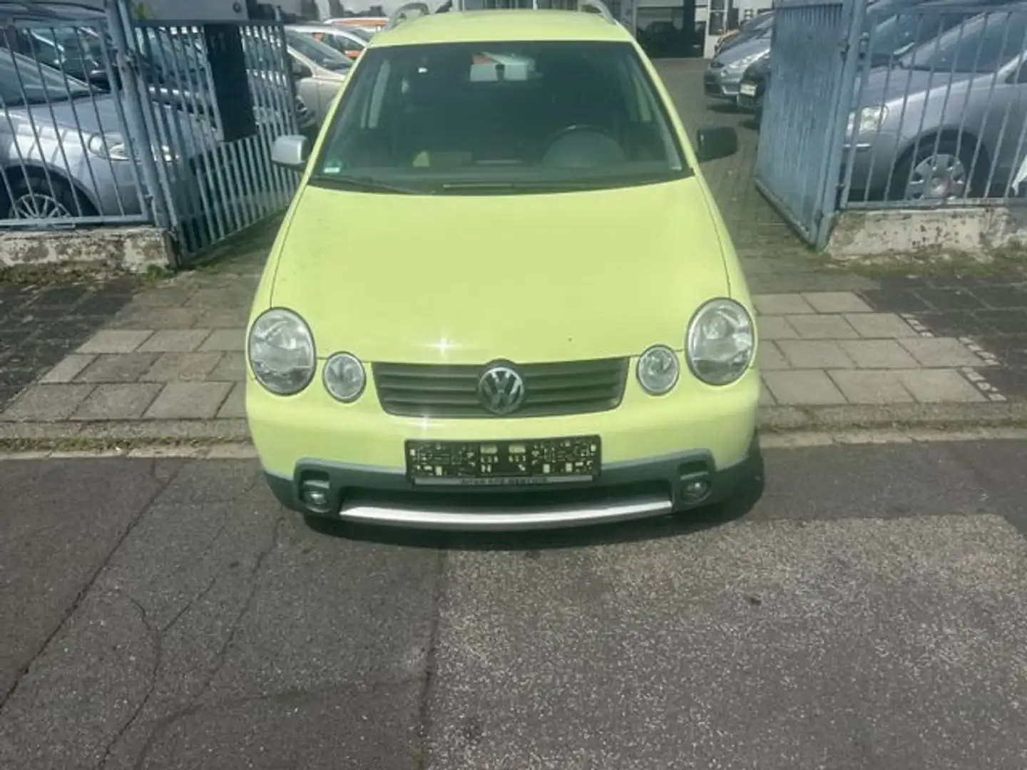 Volkswagen Polo Polo 1.2 IV Fun Grün - 2