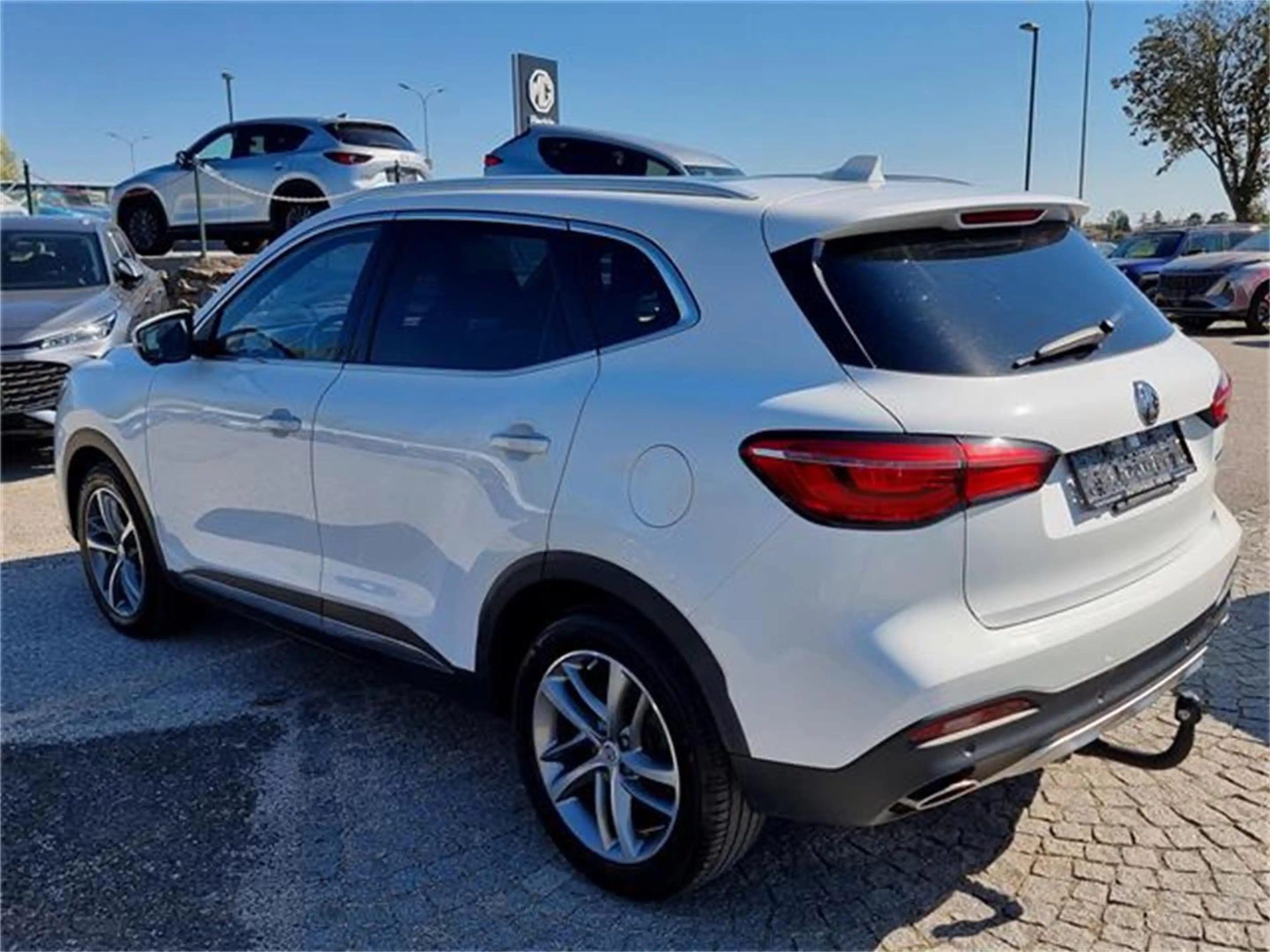 MG EHS 1,5T GDI PHEV Luxury Aut. mit Anhängerkupplung — photo 7