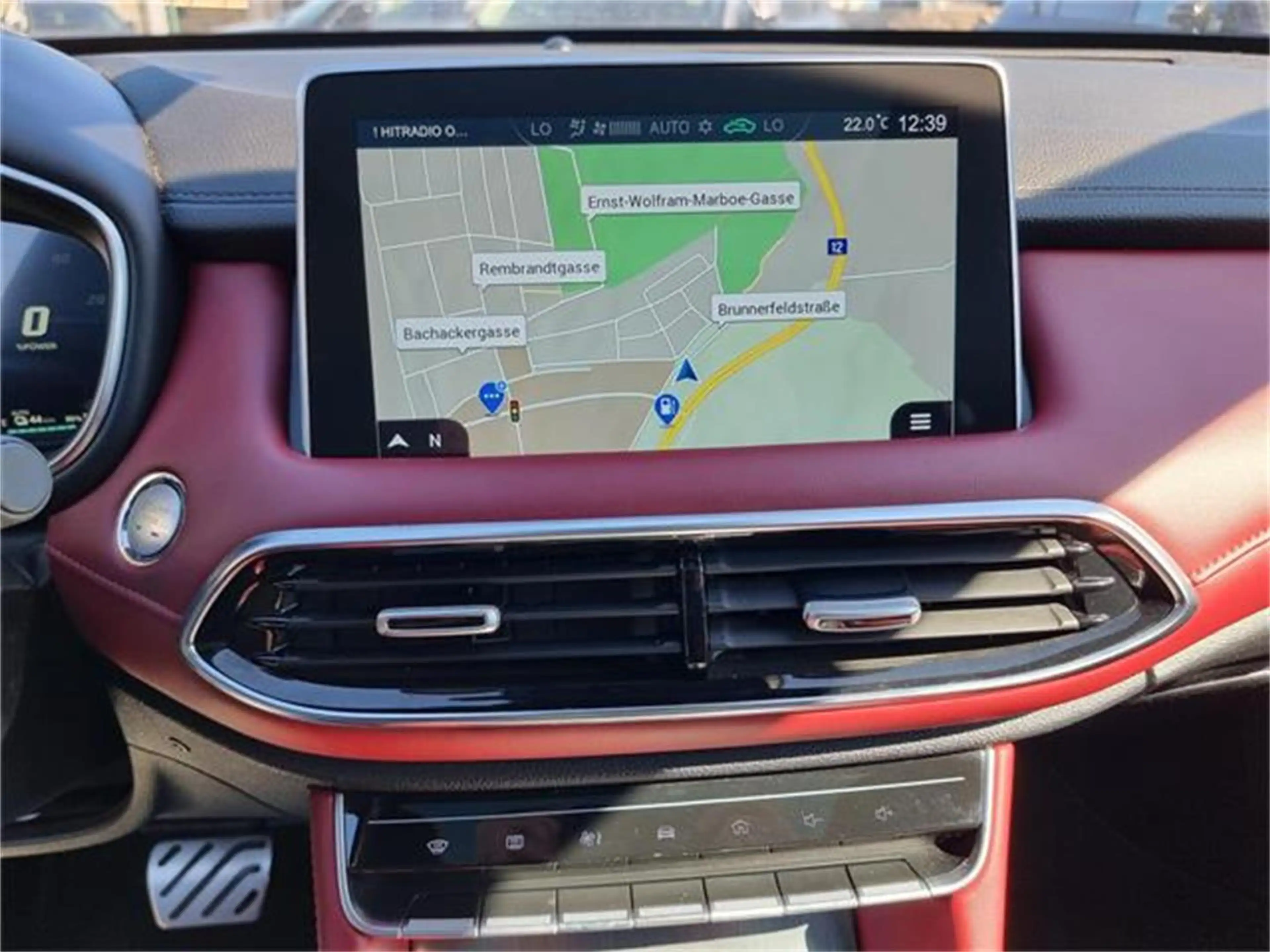 MG EHS 1,5T GDI PHEV Luxury Aut. mit Anhängerkupplung — photo 12
