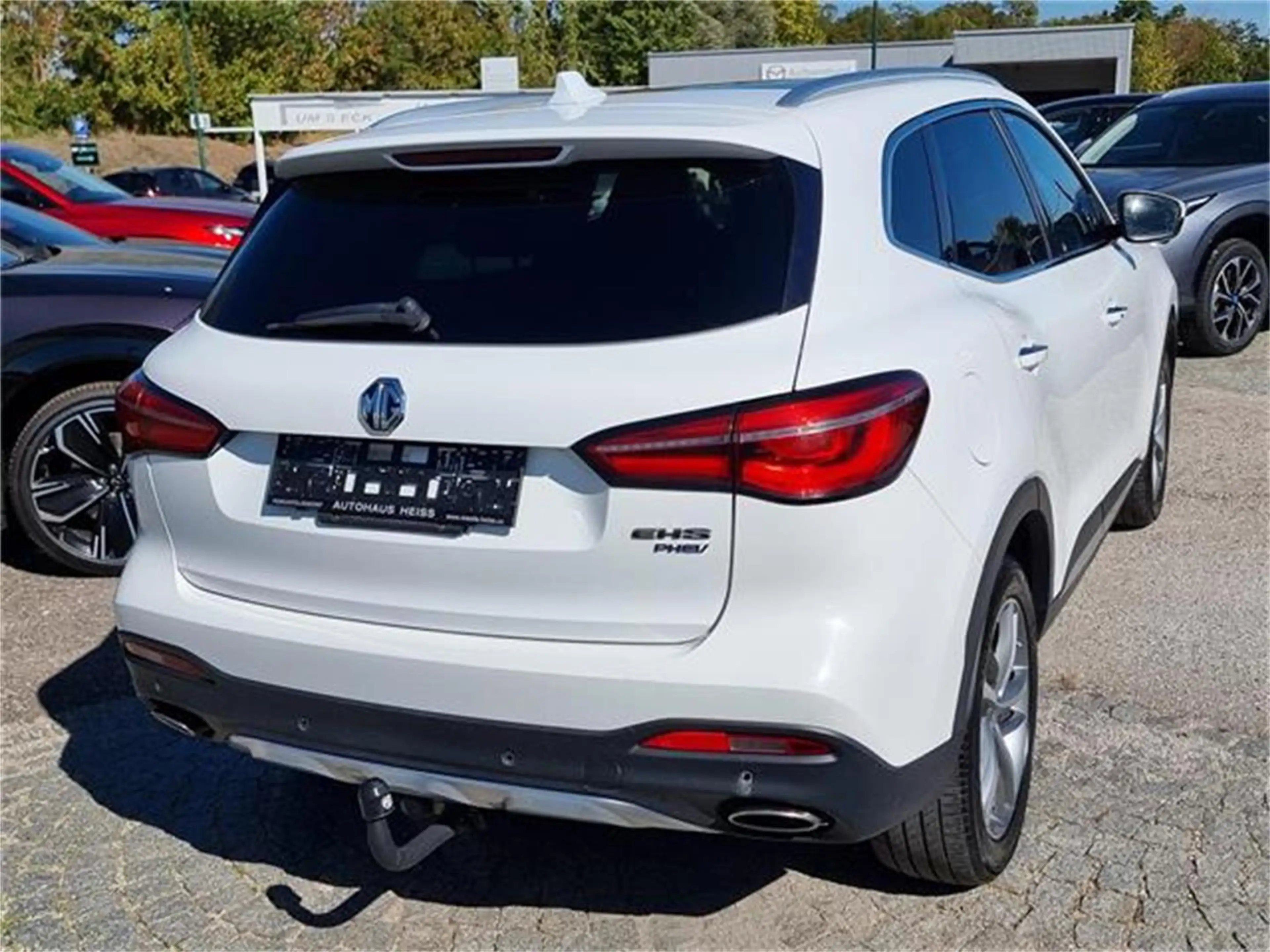 MG EHS 1,5T GDI PHEV Luxury Aut. mit Anhängerkupplung — photo 5