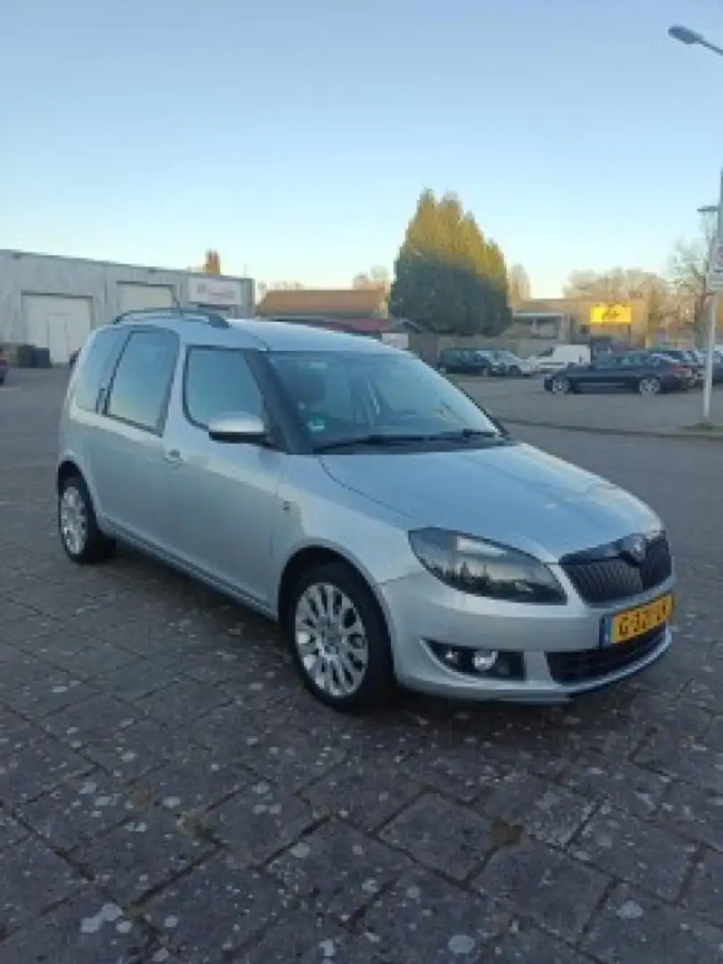 Skoda Roomster 1.2 TSI DRIVE Grijs - 1