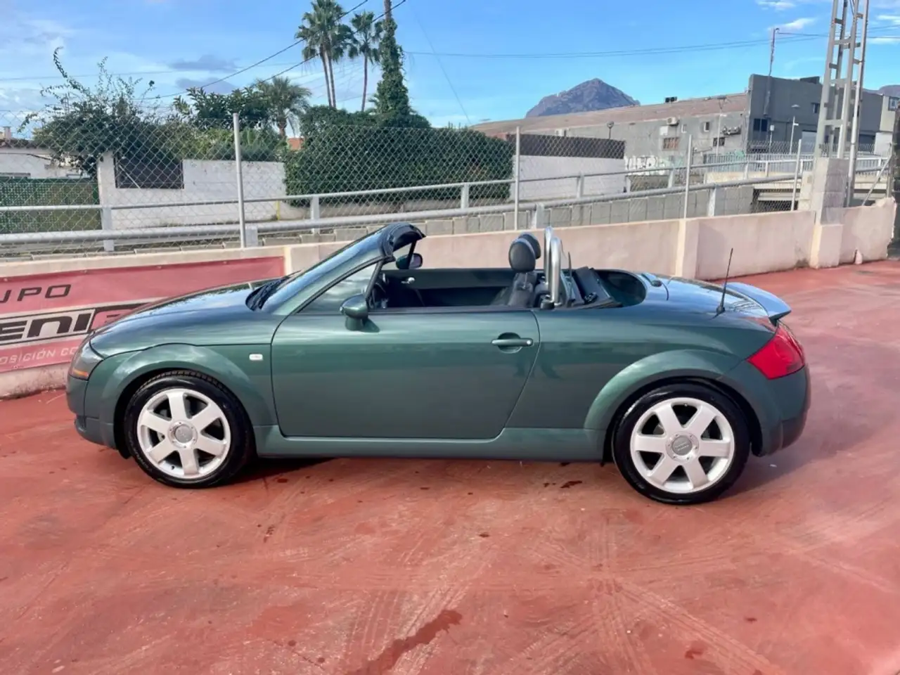 Audi TT Roadster 1.8T 5vel. 180, foto 2