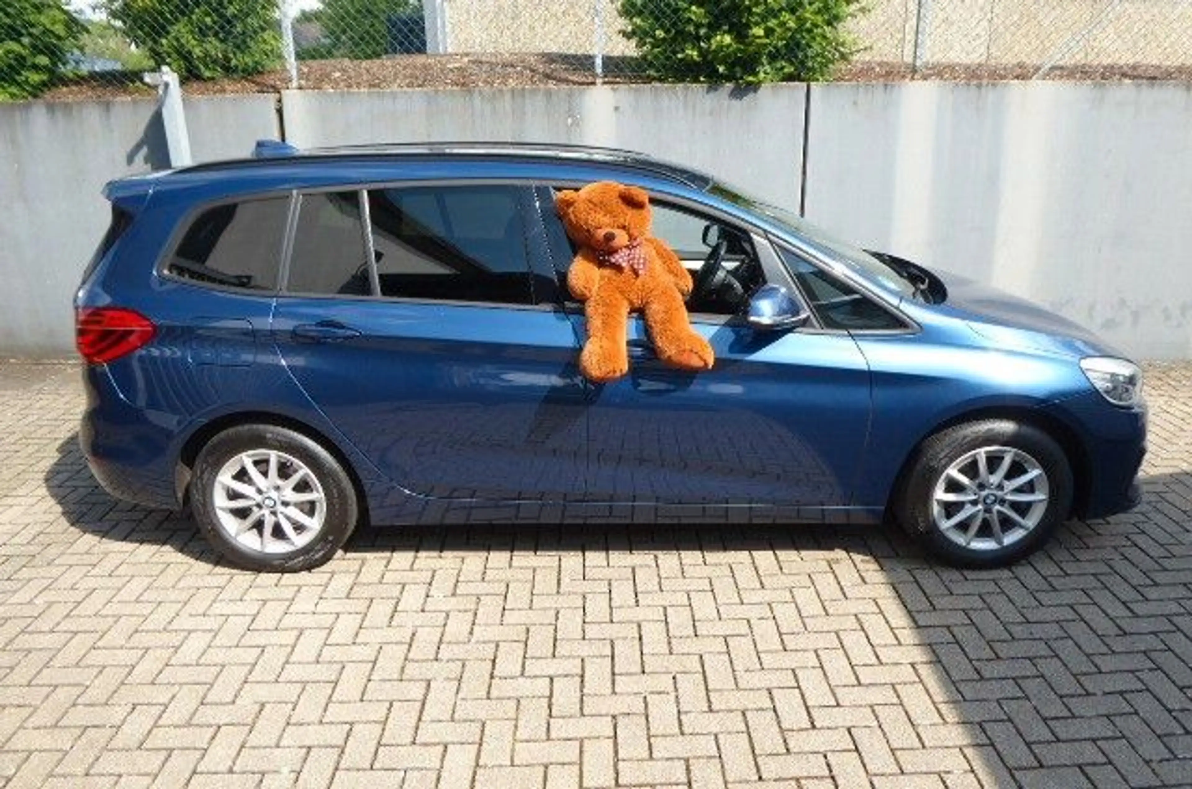 BMW 216 216 d Gran Tourer LED nur 4,1 Liter Verbrauch! — photo 9