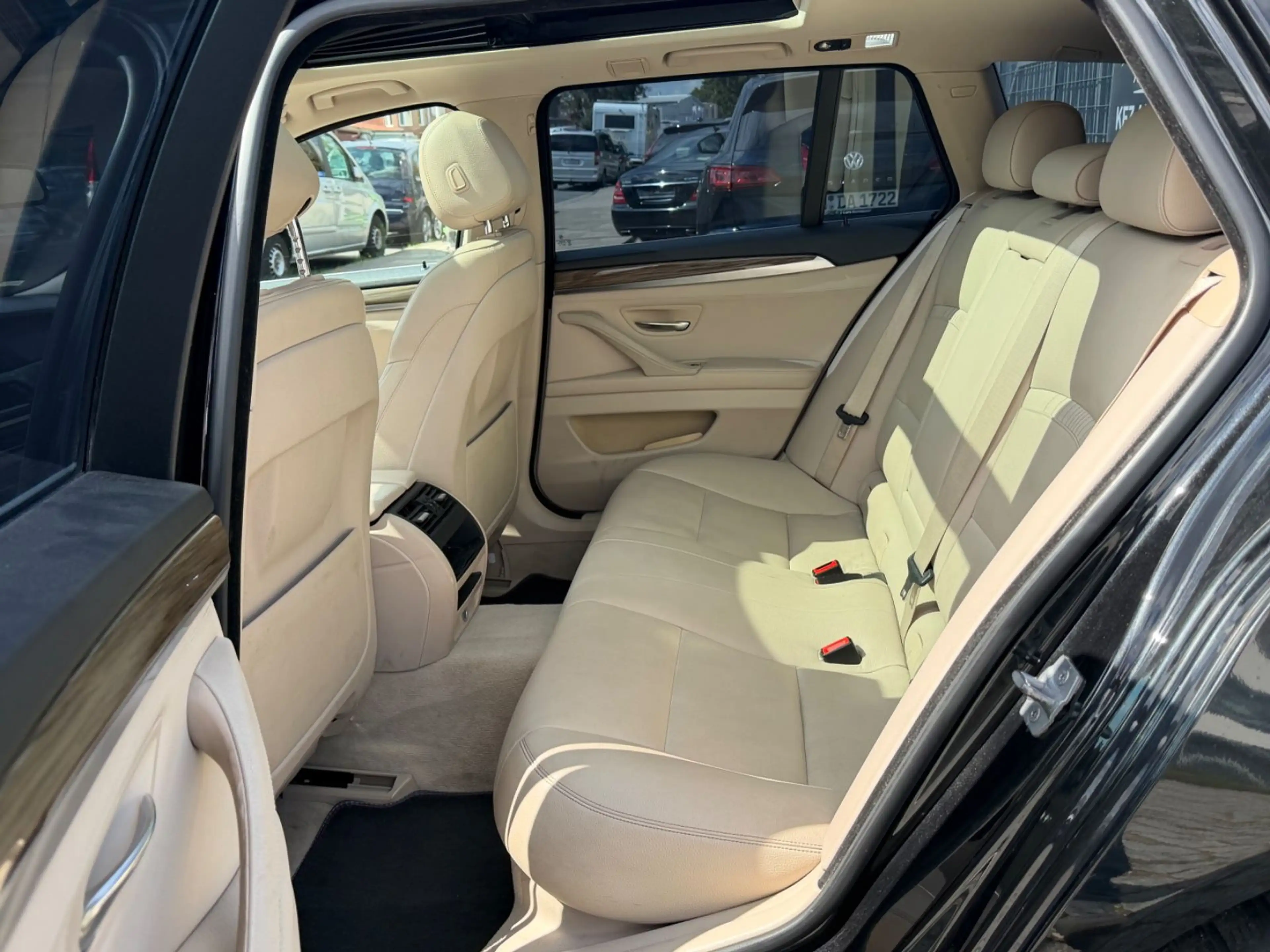 BMW 525 d Touring*Modern line*Autm*Pano*Leder*Euro6 — photo 10