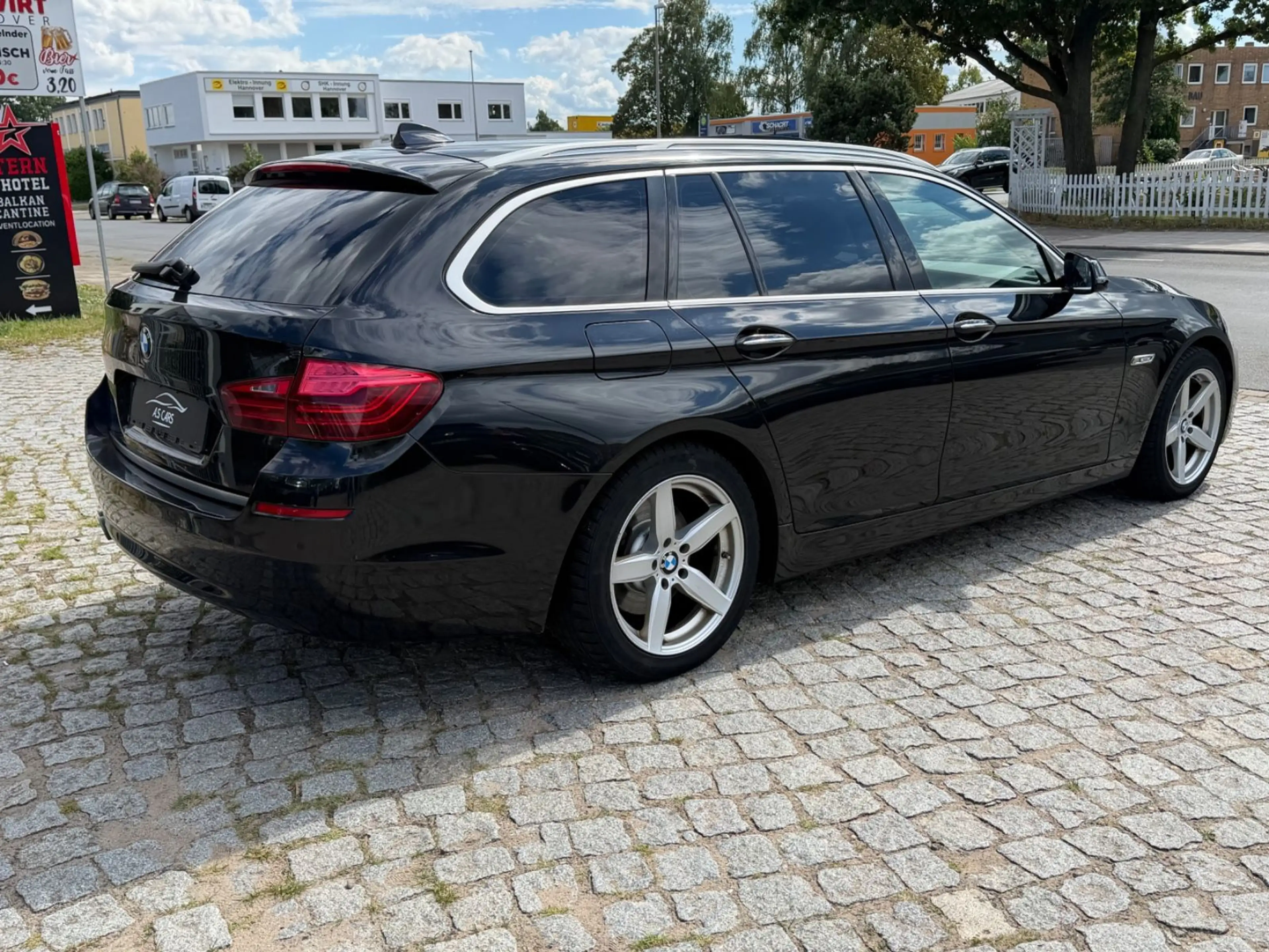 BMW 525 d Touring*Modern line*Autm*Pano*Leder*Euro6 — photo 3