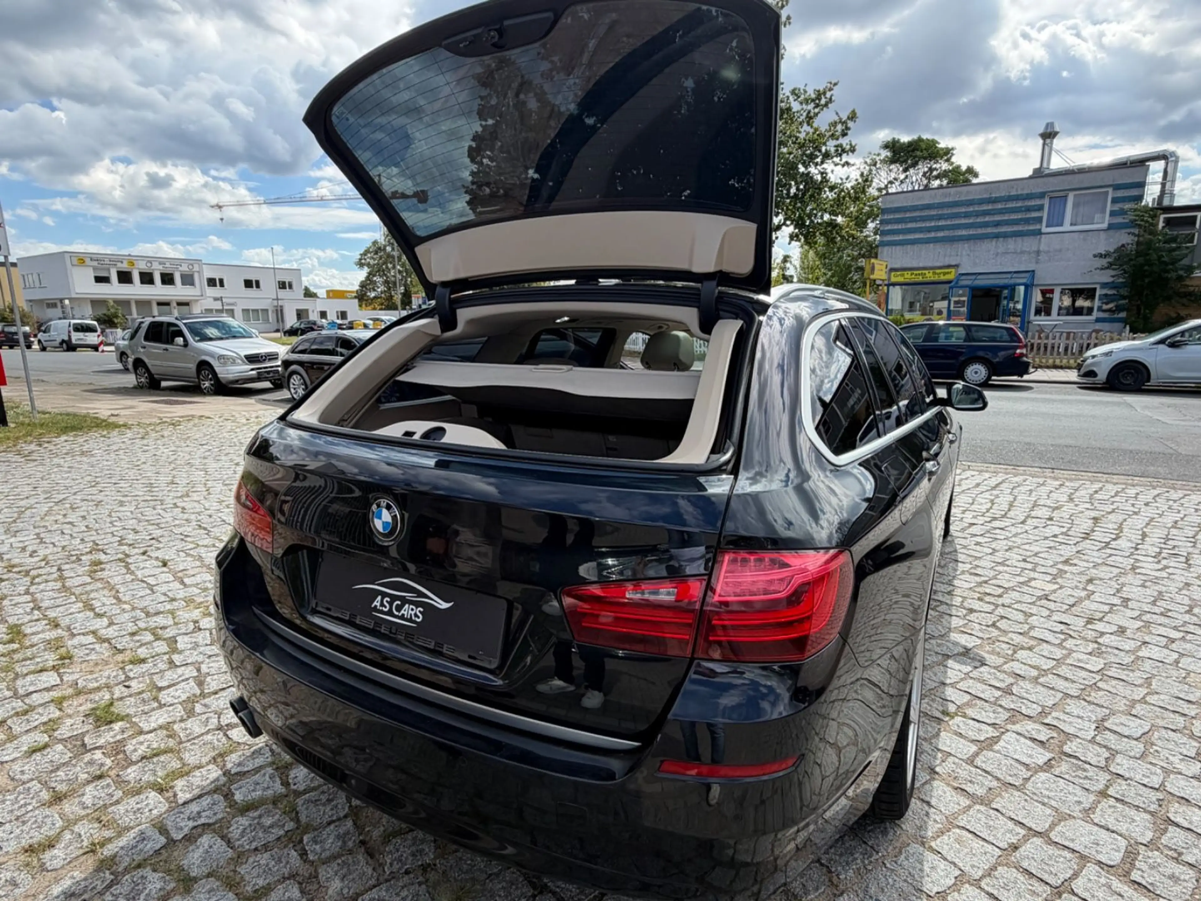 BMW 525 d Touring*Modern line*Autm*Pano*Leder*Euro6 — photo 13
