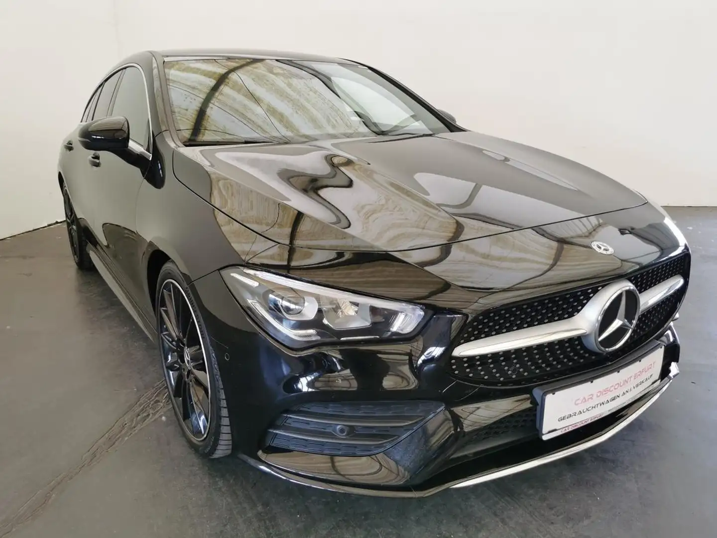 Mercedes-Benz CLA 200 d  AMG Line+1.Hand+LED+Sitzbelüftung+ Schwarz - 2