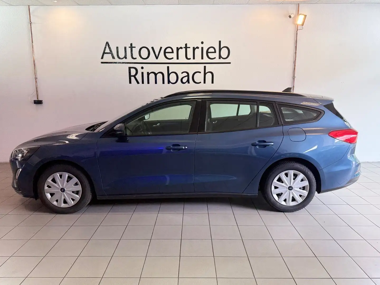 Ford Focus 1,0 EcoBoost Trend Turnier Bleu - 2