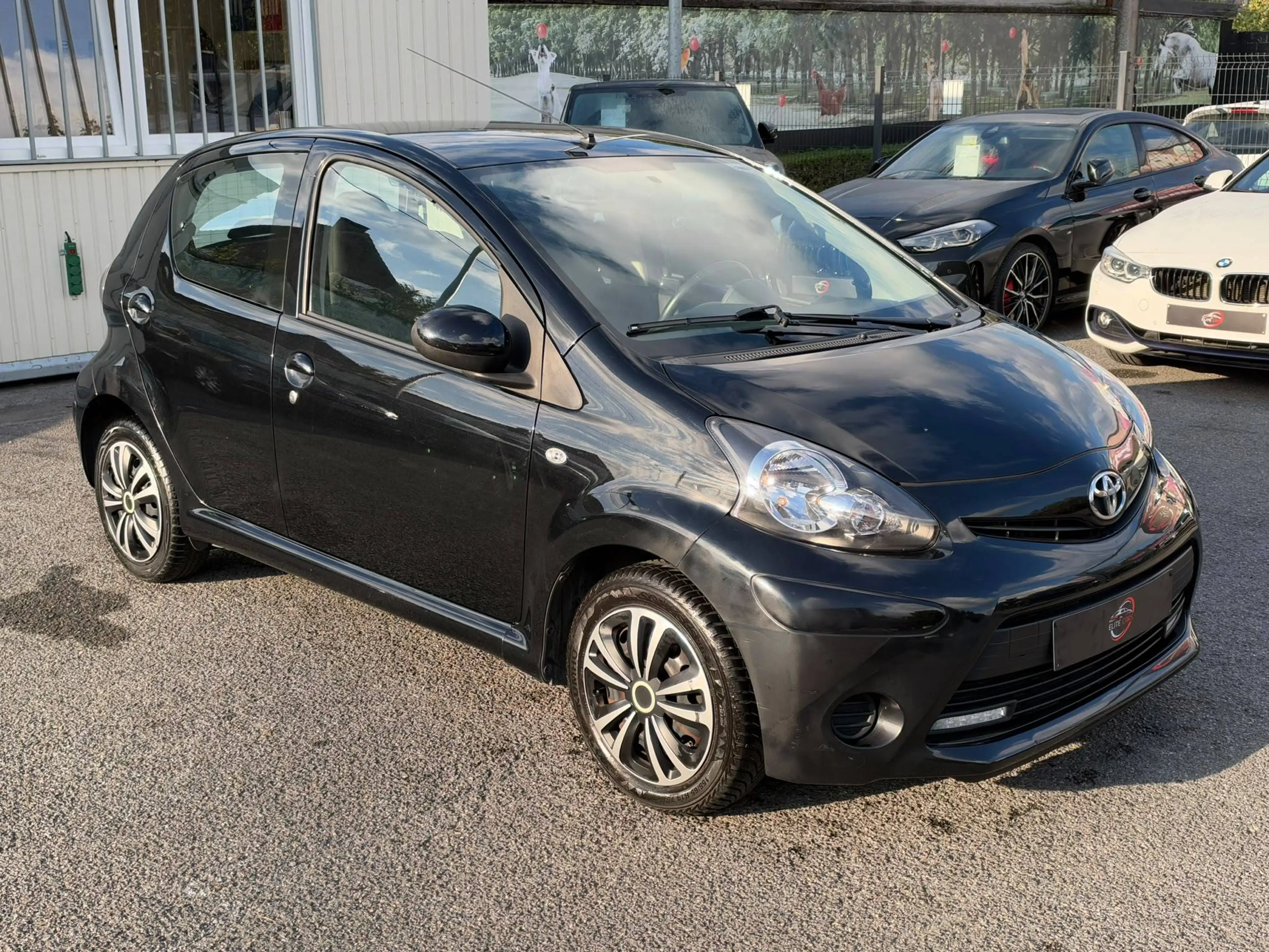 Toyota Aygo Aygo 1.0i AUTOMATIQUE / PDC / CLIM / LEZ OK !!! — photo 4